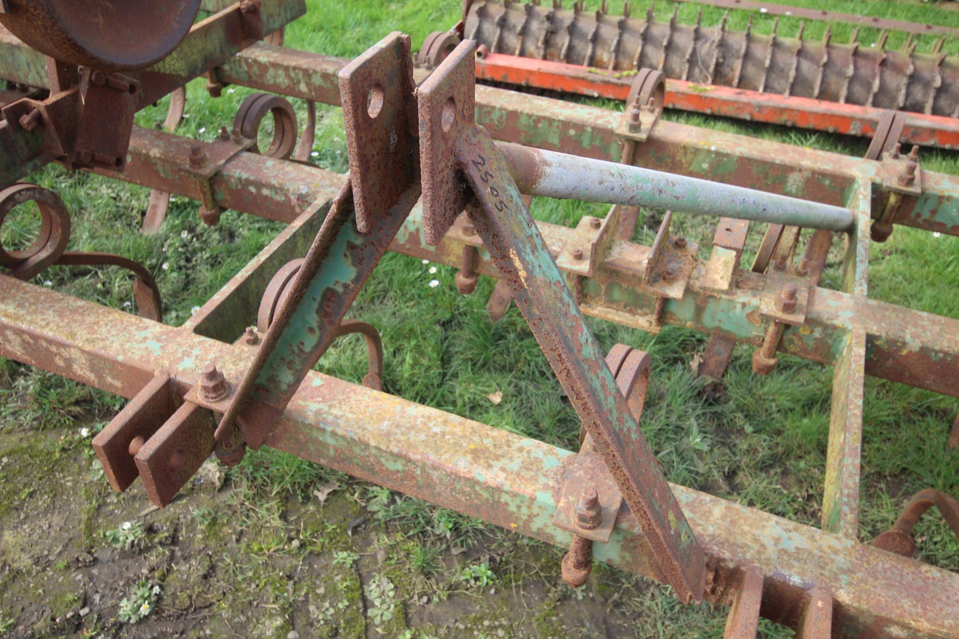 6m manual fold pigtail cultivator. - Image 2 of 14