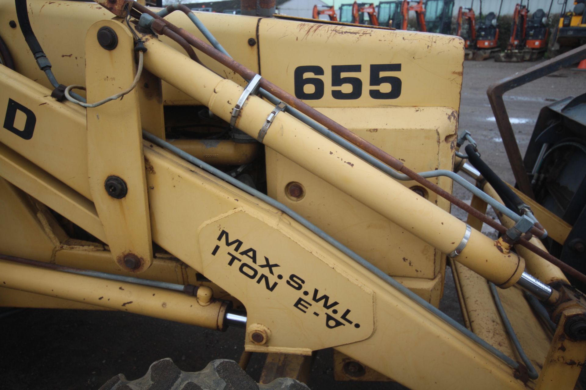 Ford 655 4WD backhoe loader. Registration F829 MVX. Date of first registration 03/10/1988. Showing - Image 14 of 87