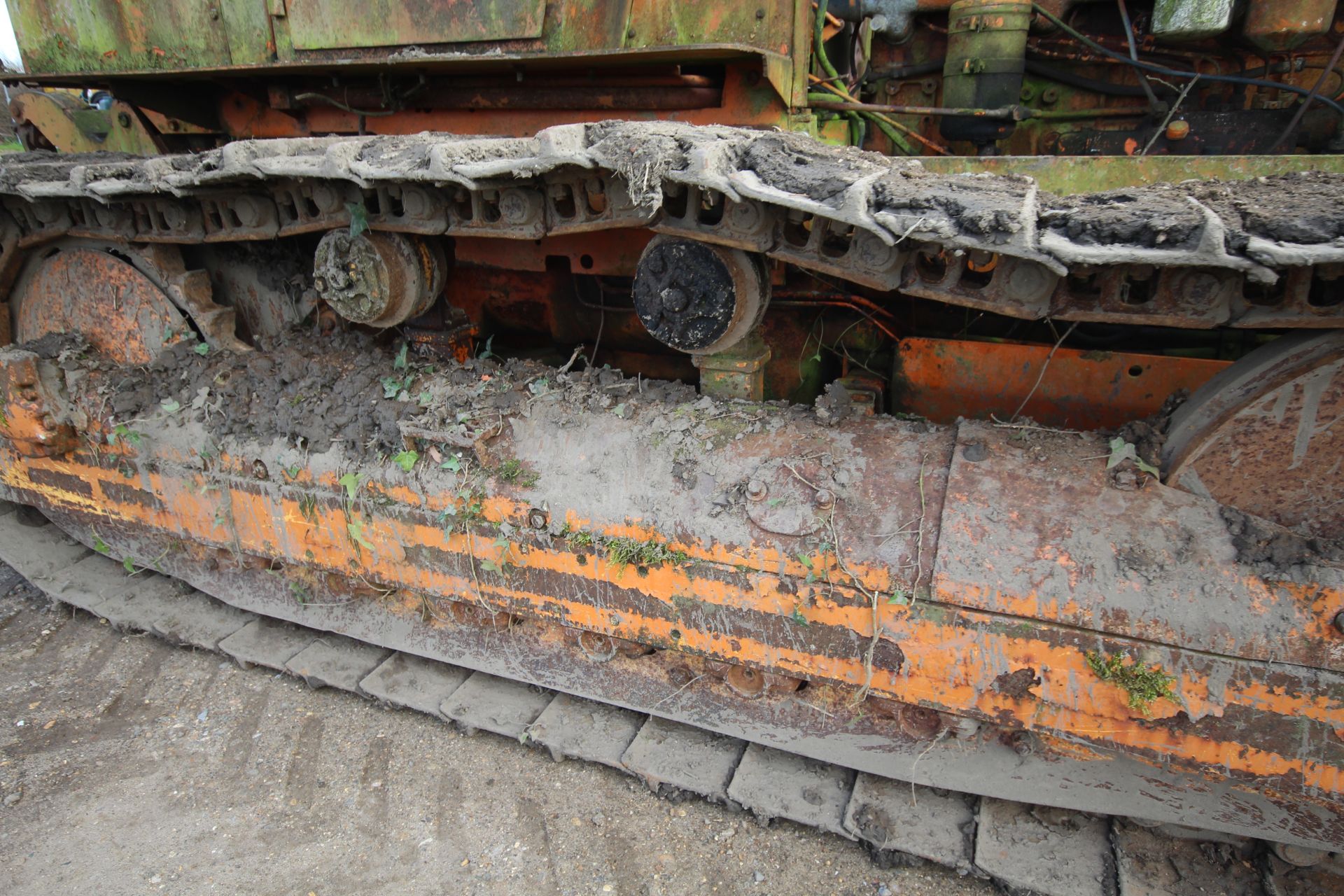 Fiat 100c steel tracked crawler. With Turner rear linkage. Owned from new. Unused for some time - Image 37 of 58