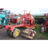 Vaderstad Rapid 400F 4m System Disc drill. With smooth tyre packer, front packer and spares. Control