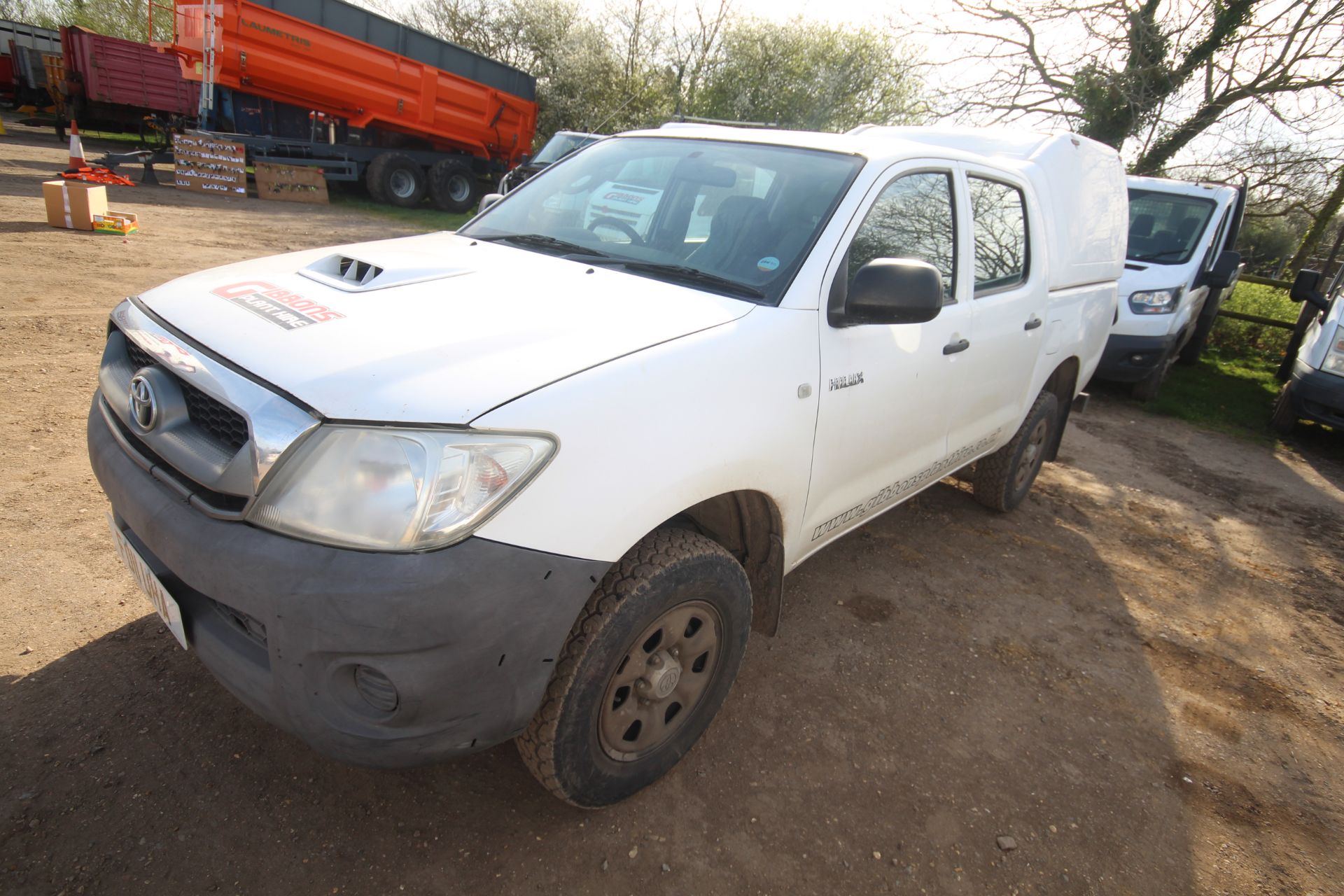 Toyota Hilux 2.5L diesel manual double cab pick-up. Registration FD11 UHA. Date of first - Image 3 of 58