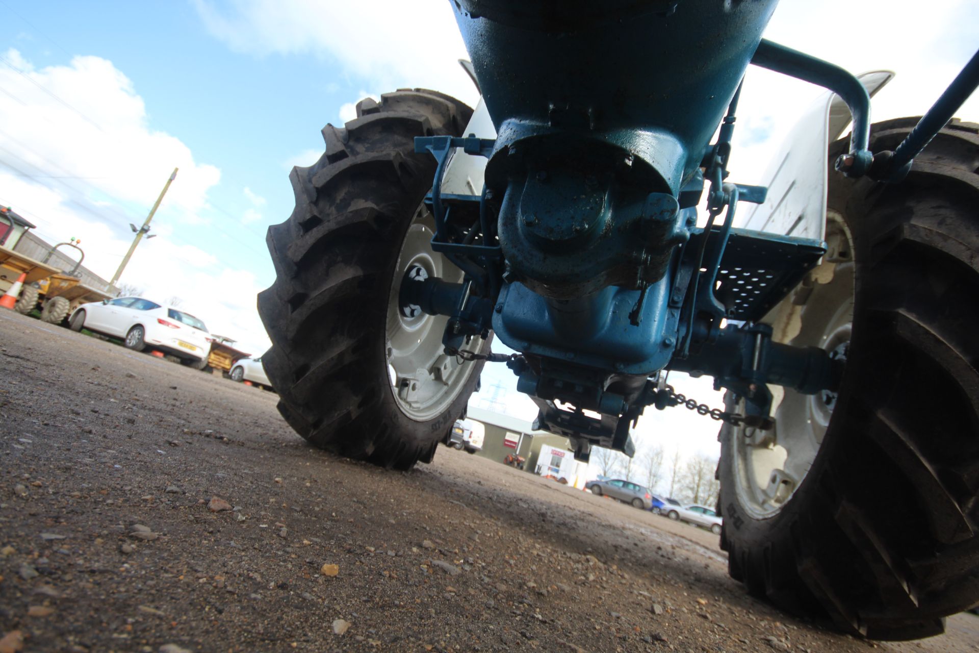 Fordson New Performance Super Major 2WD tractor. 12.4-36 rear wheels and tyres @ 99%. Key held. - Image 47 of 47