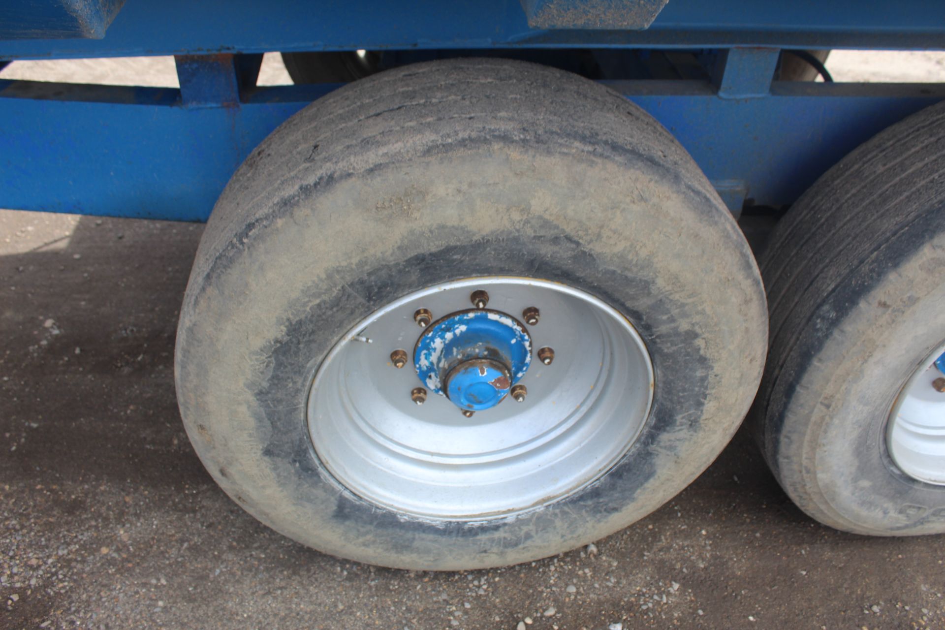 AS Marston 12T twin axle tipping trailer. With super single wheels and tyres and roll over sheet. - Image 12 of 50