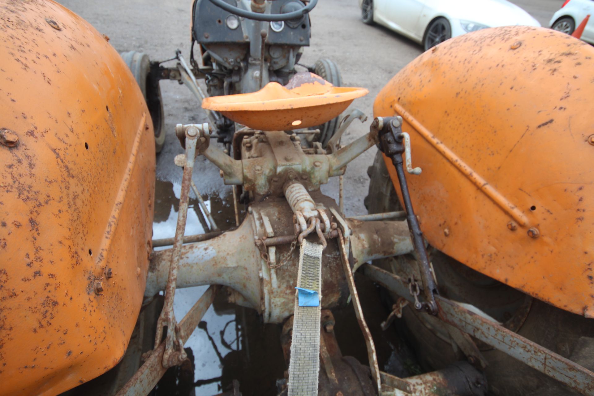 Ferguson TEA 20 Petrol/ TVO 2WD tractor. Registration MVF 85 (buff log book). 1951. Fitted with - Bild 18 aus 26