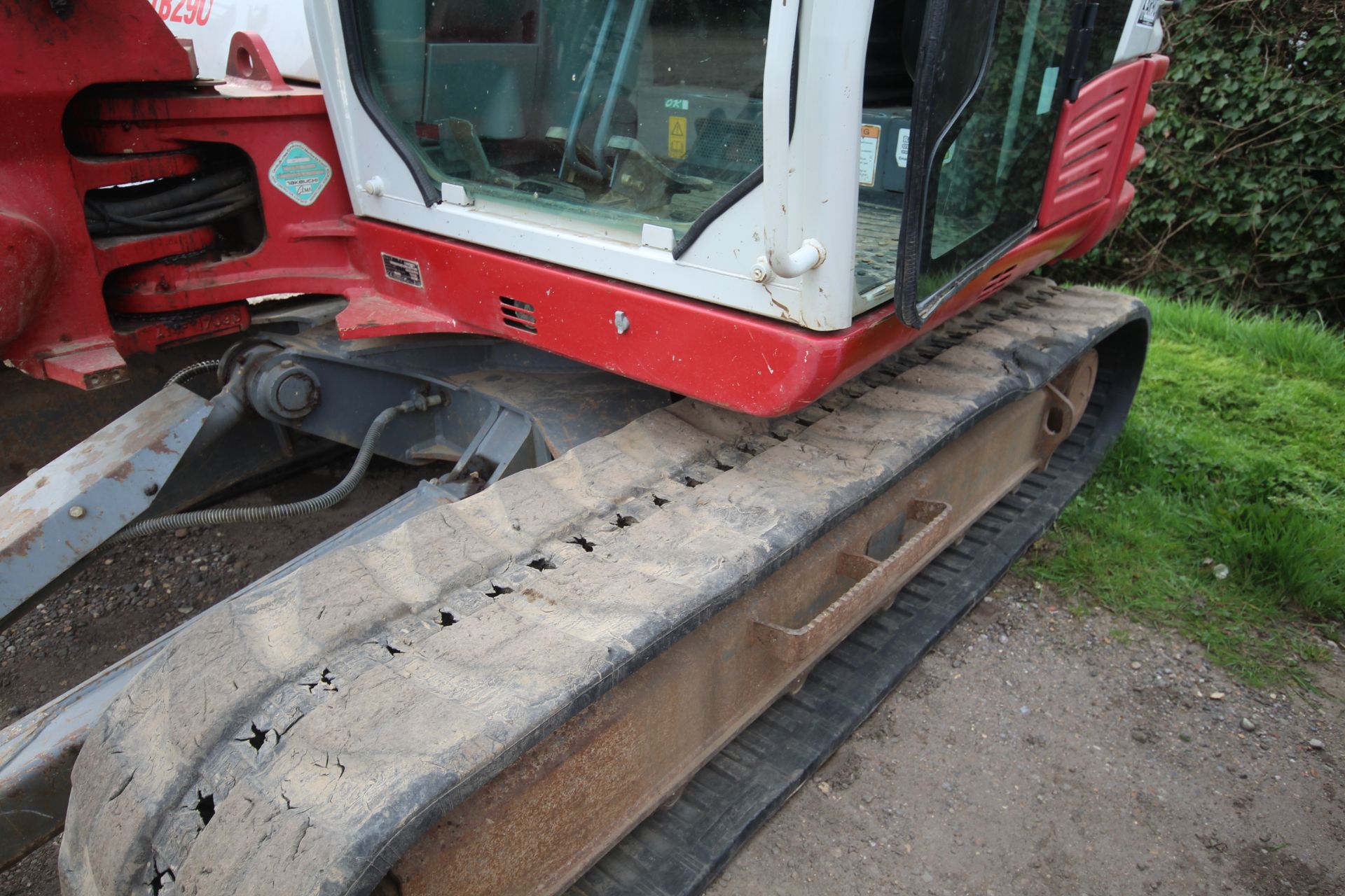 Takeuchi TB290 9T rubber track excavator. 2018. 5,096 hours. Serial number 190200950. With 4x - Image 32 of 68