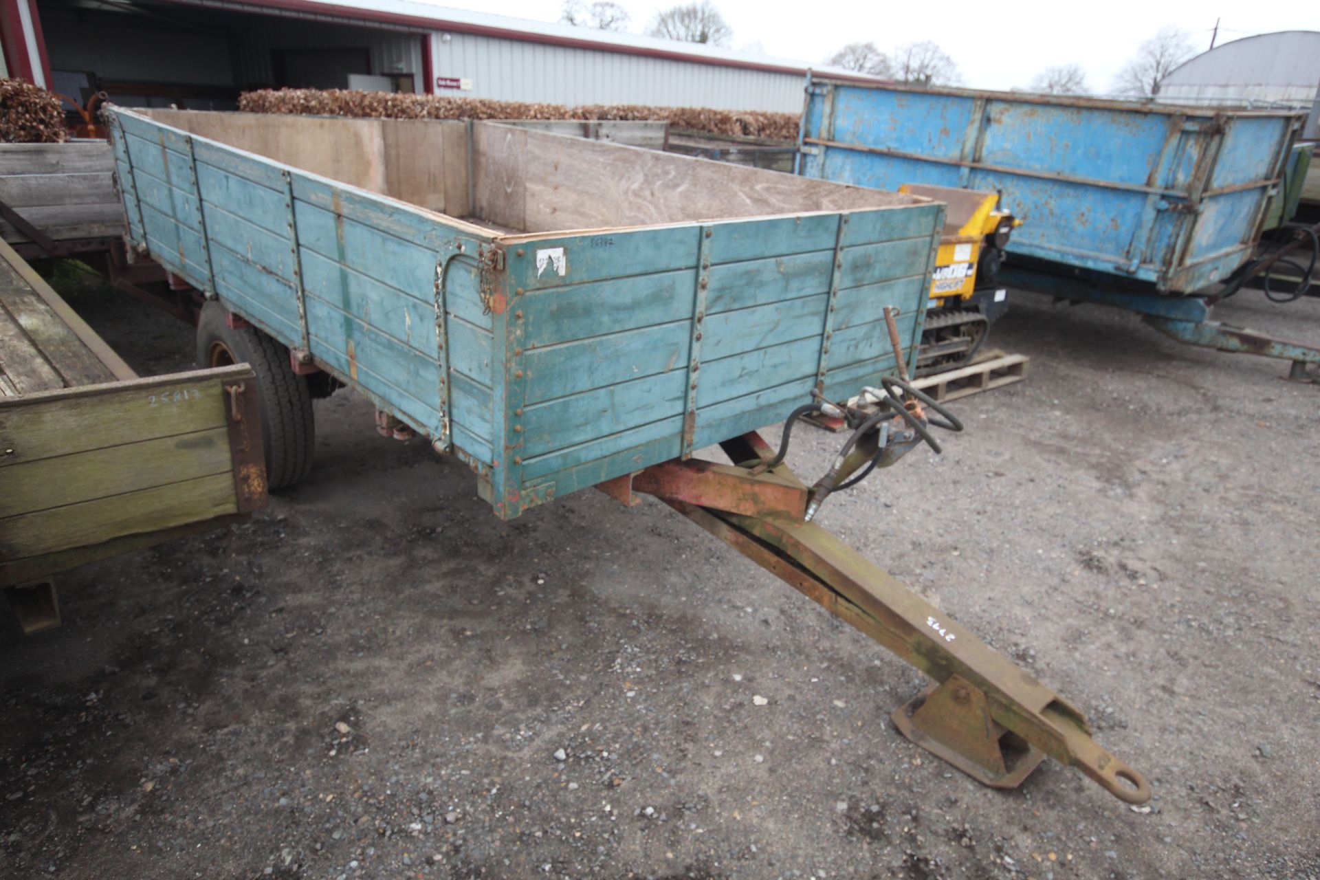 3T single axle tipping trailer. V