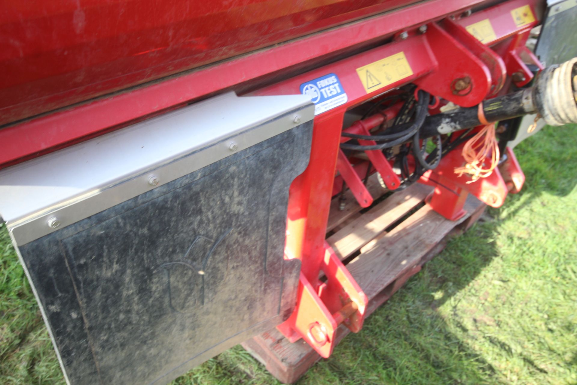 Teagle/ Tulip Centreliner SX4000 G3 twin disc fertiliser spreader. 2014. Owned from new. V - Image 19 of 19