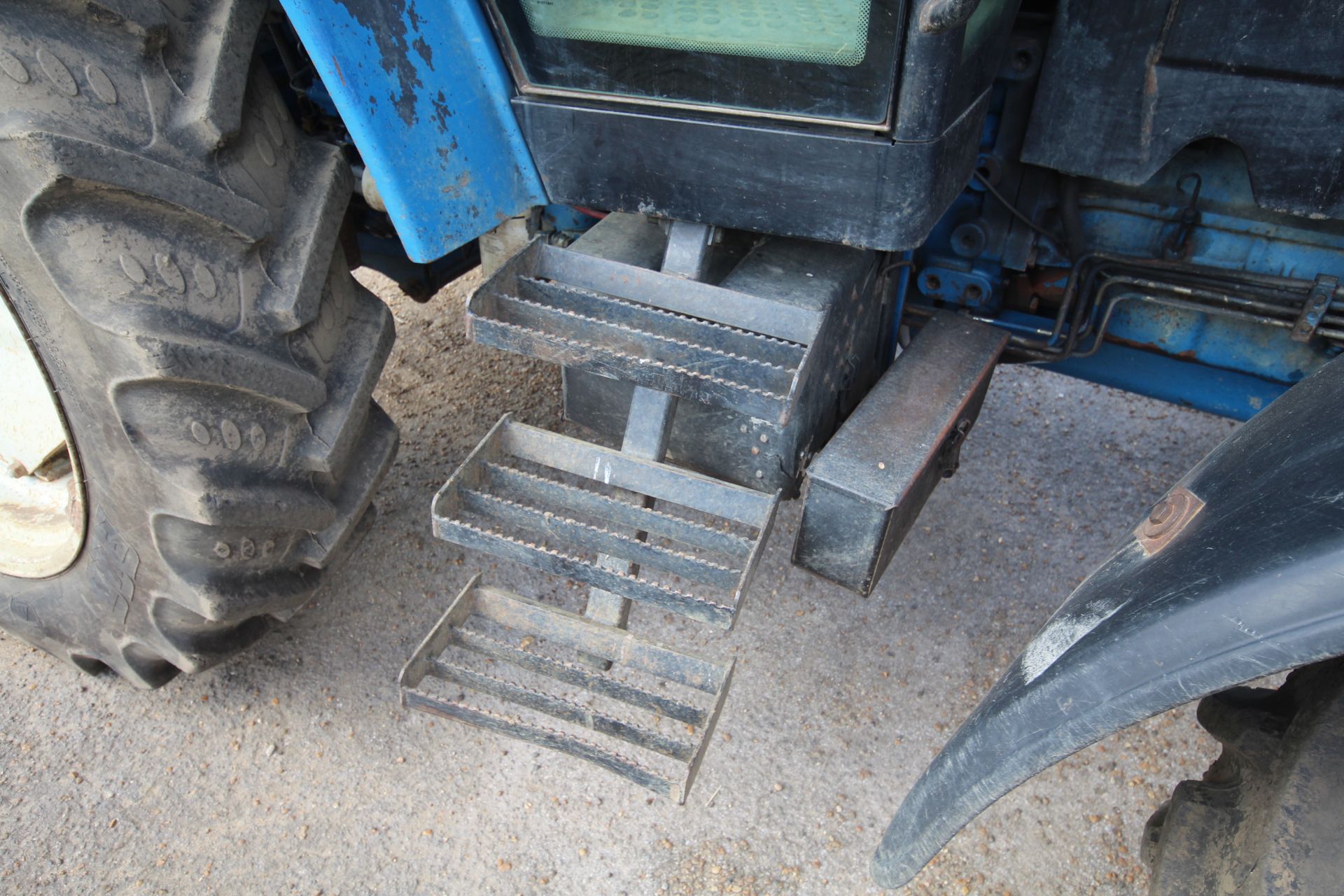 Ford 6640 Powerstar SLE 4WD tractor. Registration M622 WVW. Date of first registration 09/01/1995. - Image 38 of 67