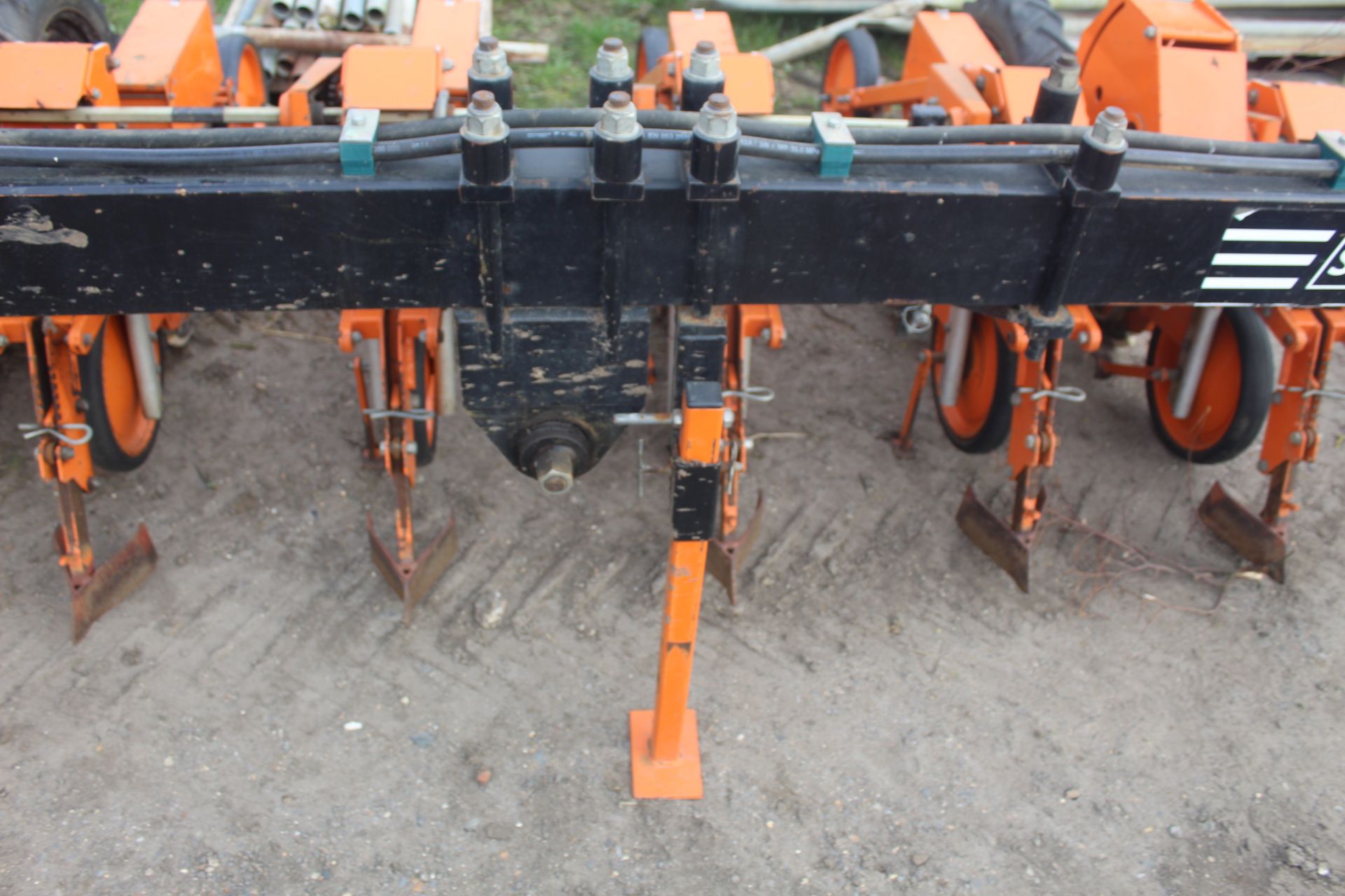 Stanhay Rallye 592 hdraulic folding 12 row beet drill. With bout markers. V - Image 7 of 28
