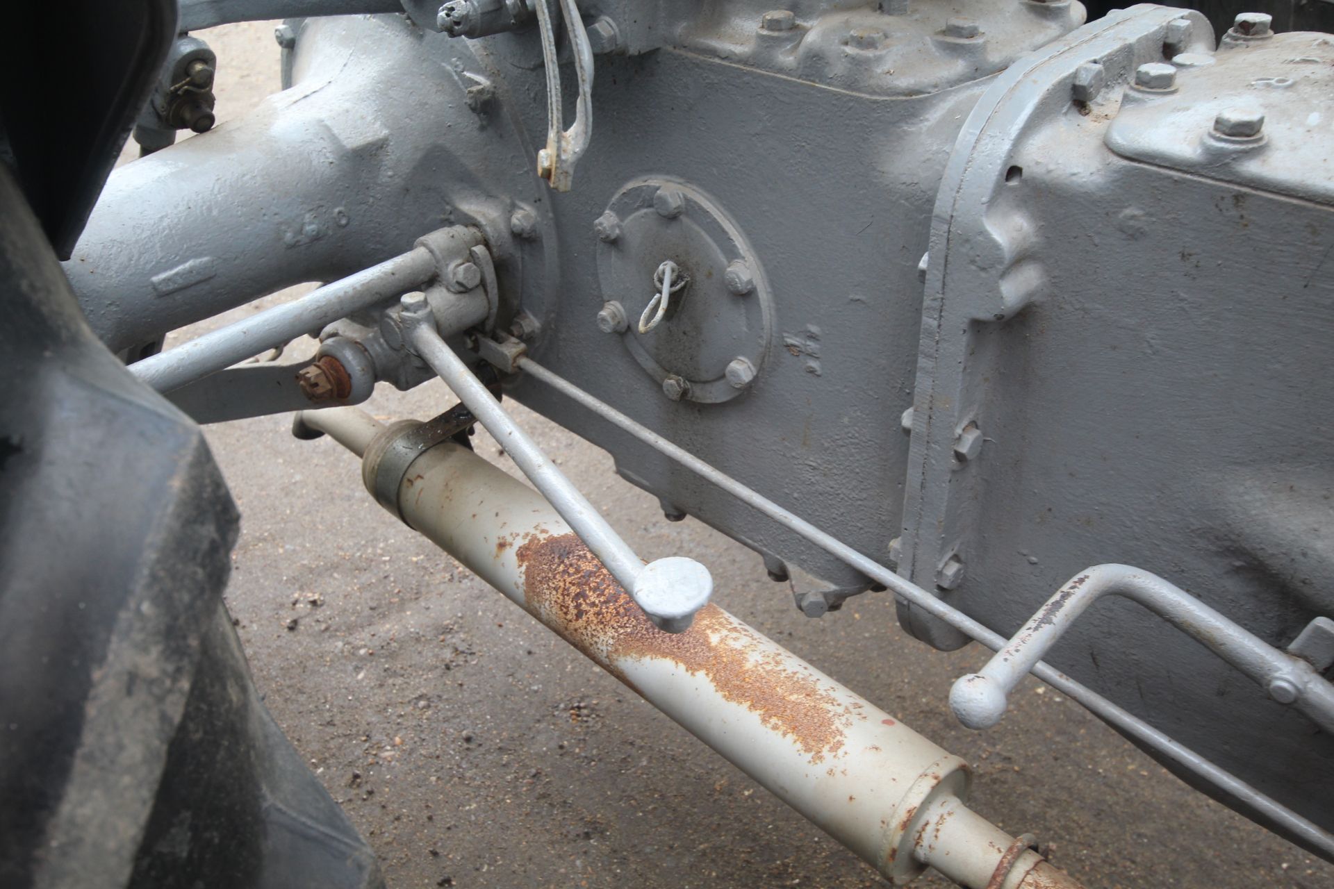 Ferguson TEA 20 Petrol 2WD tractor. Registration 771 XUN. 1948. Serial number 57289. 11.2-28 rear - Image 26 of 44