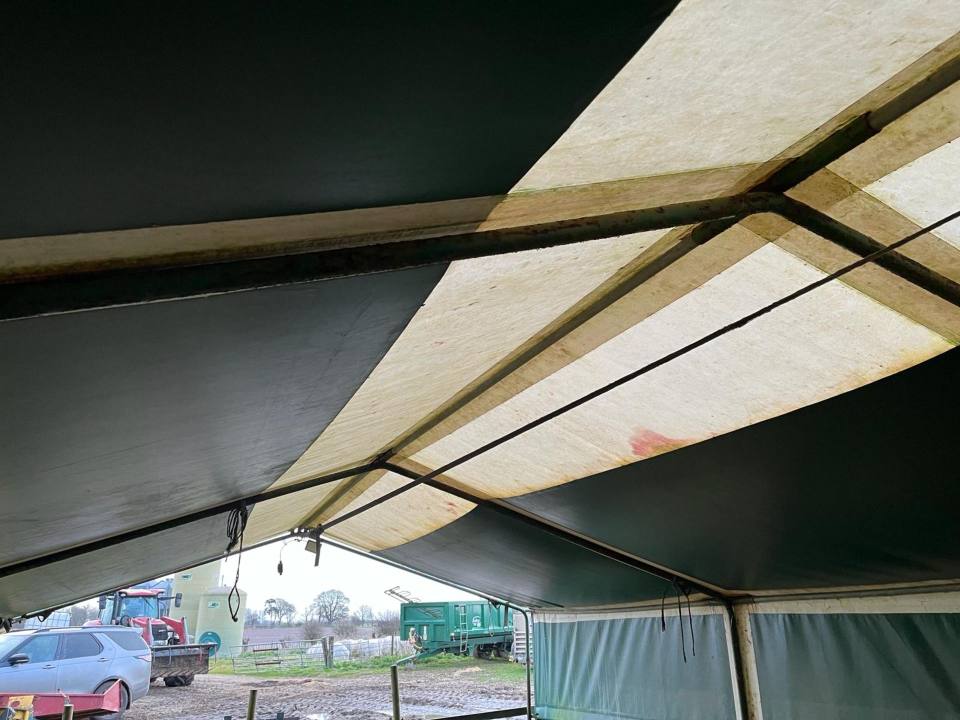 3x pig tents. Currently used together. Marine ply - Image 7 of 23