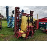 **UPDATED PHOTOGRAPHS** Hardi 12m hydraulic folding sprayer. Owned from new. For sale due to