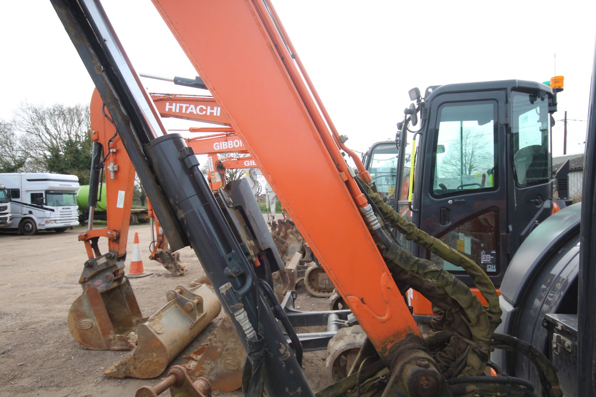 Hitachi ZX55U-5A CLR 5.5T rubber track excavator. 2018. 3,217 hours. Serial number HCMA - Image 39 of 85