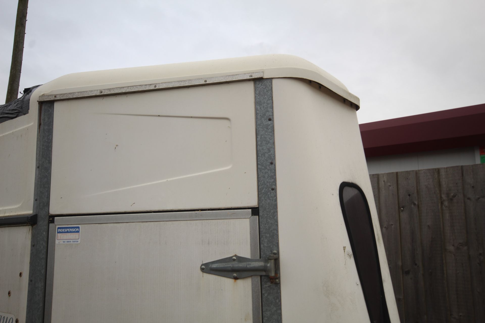 Indespension Monarque two horse twin axle horsebox. With front and rear ramps. Key held. - Image 2 of 45