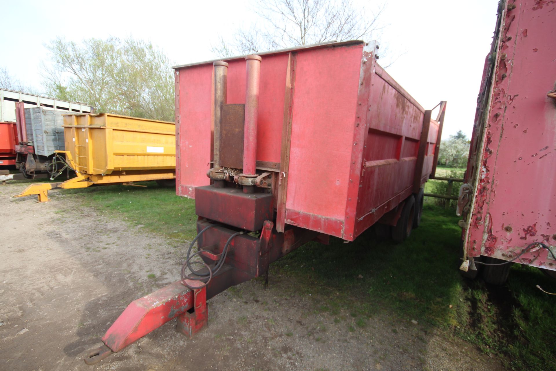 15T twin axle lorry conversion tipping trailer. V - Image 2 of 28