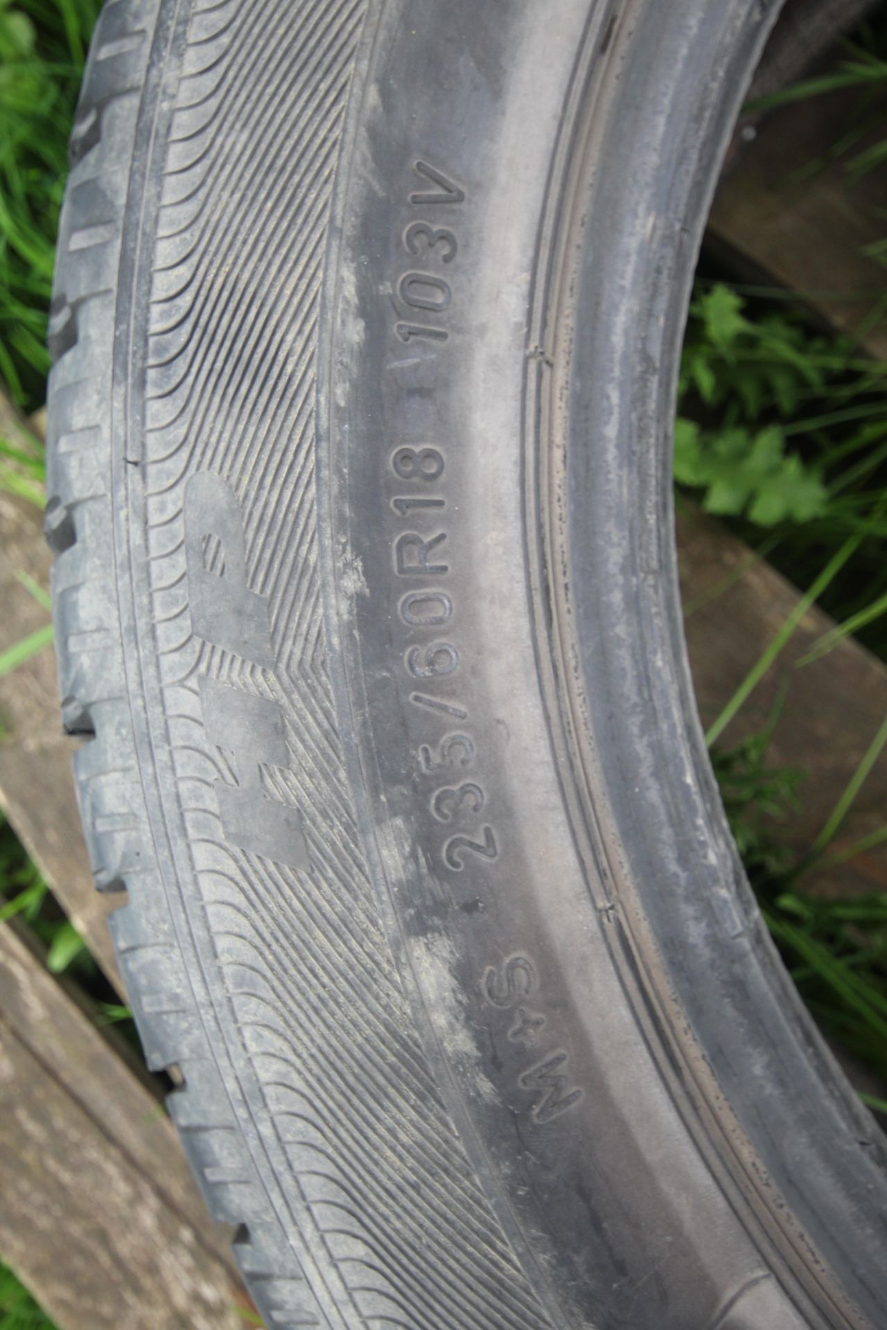 Wrangler 235/60R18 tyre. - Image 3 of 3