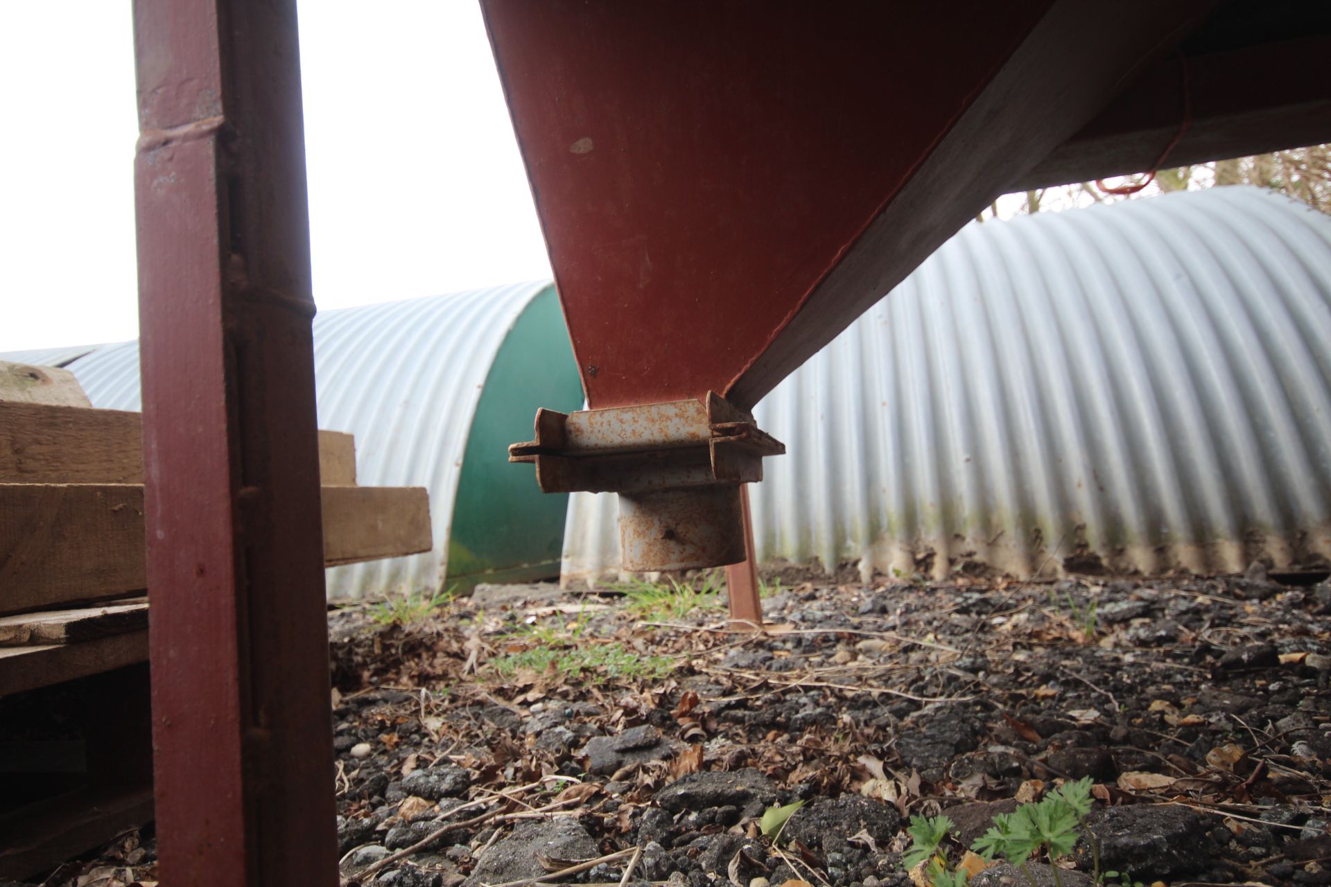 1T pallet tine feed hopper, - Image 5 of 5