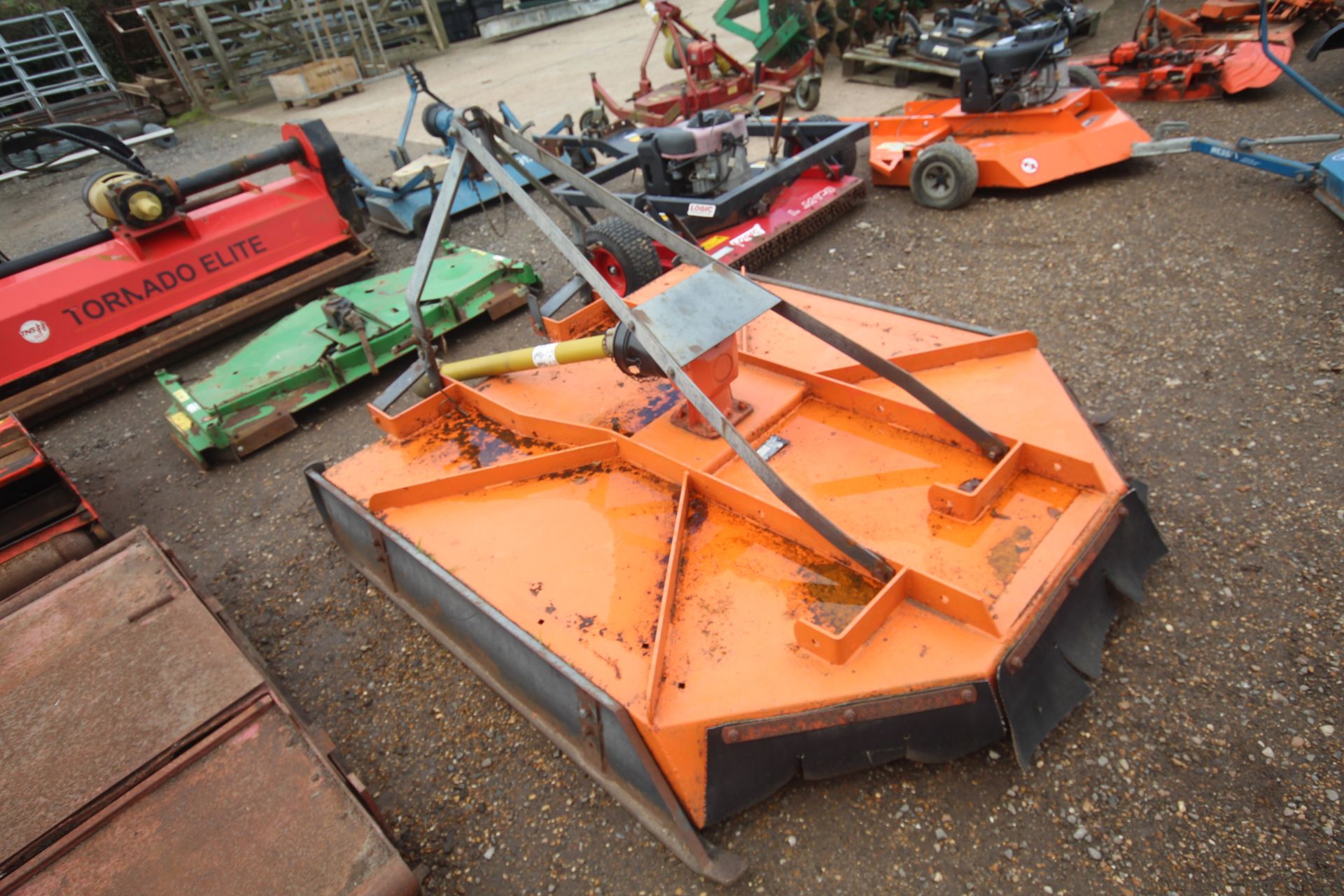 Kuhn skid mounted 5ft topper. - Image 3 of 9