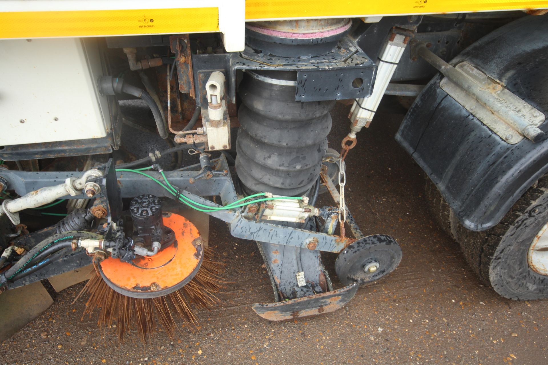 Leyland DAF FA LF45.160 7.5T LHD 4x2 sweeper. Registration CN60 CAV. Date of first registration 12/ - Image 21 of 70