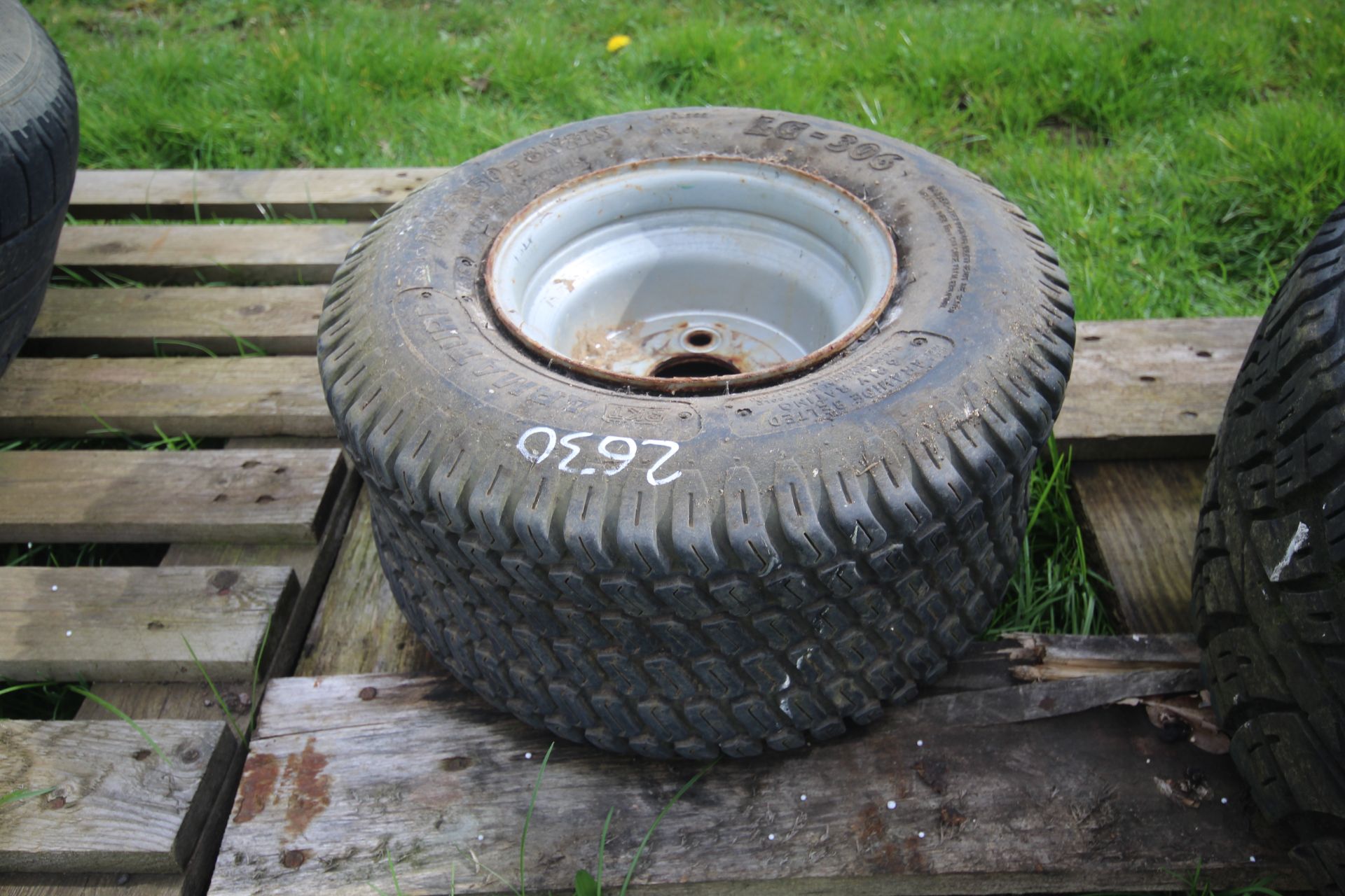 18x8.50-8NHS turf wheel and tyre.