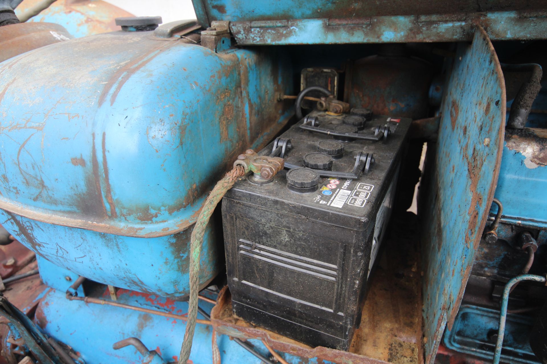 Fordson Super Major 2WD tractor. Key held. - Image 37 of 47