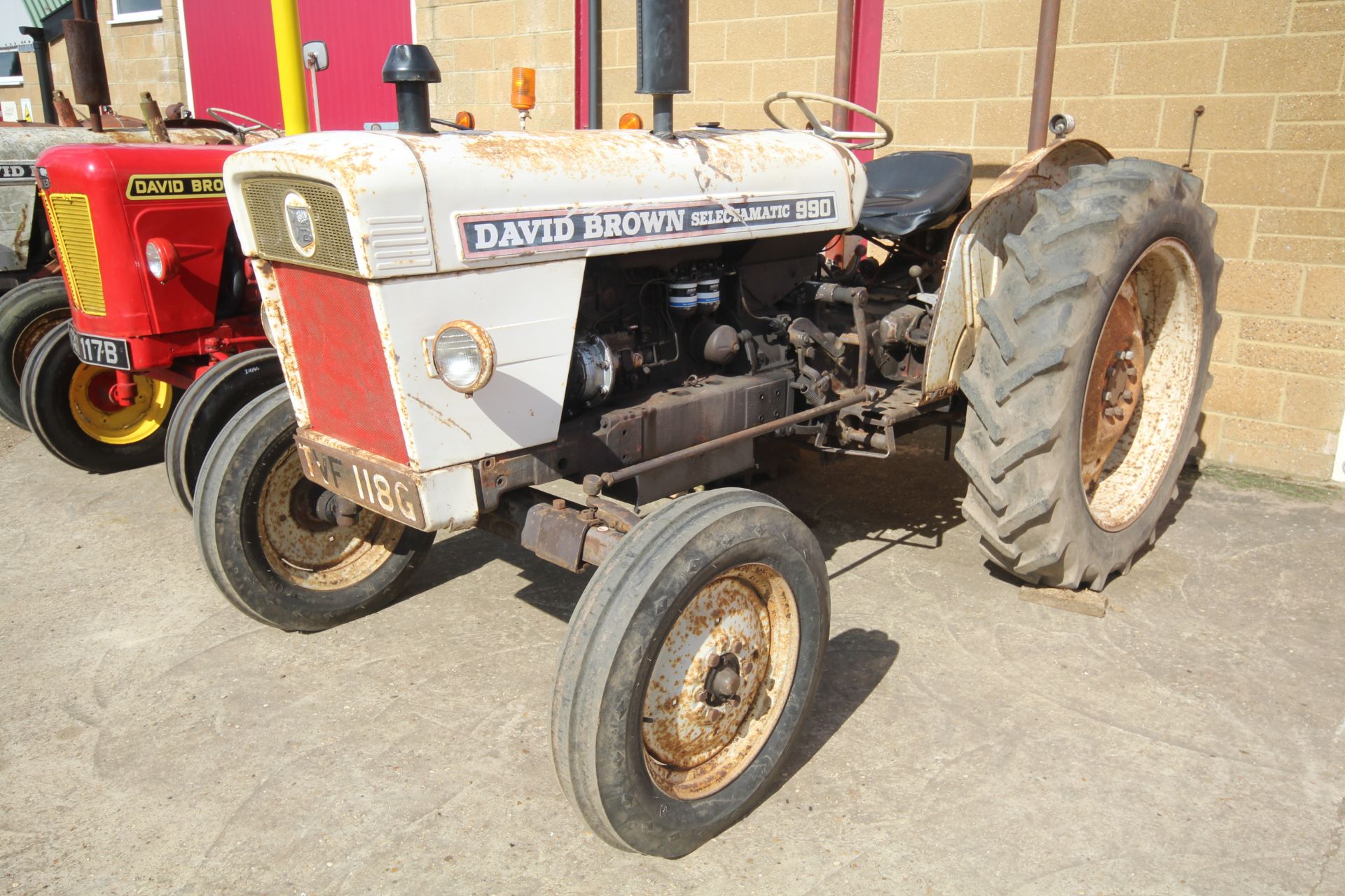 David Brown 990 Selectamatic 2WD tractor. Registration TVF 118G. Date of first registration 10/04/ - Image 5 of 50