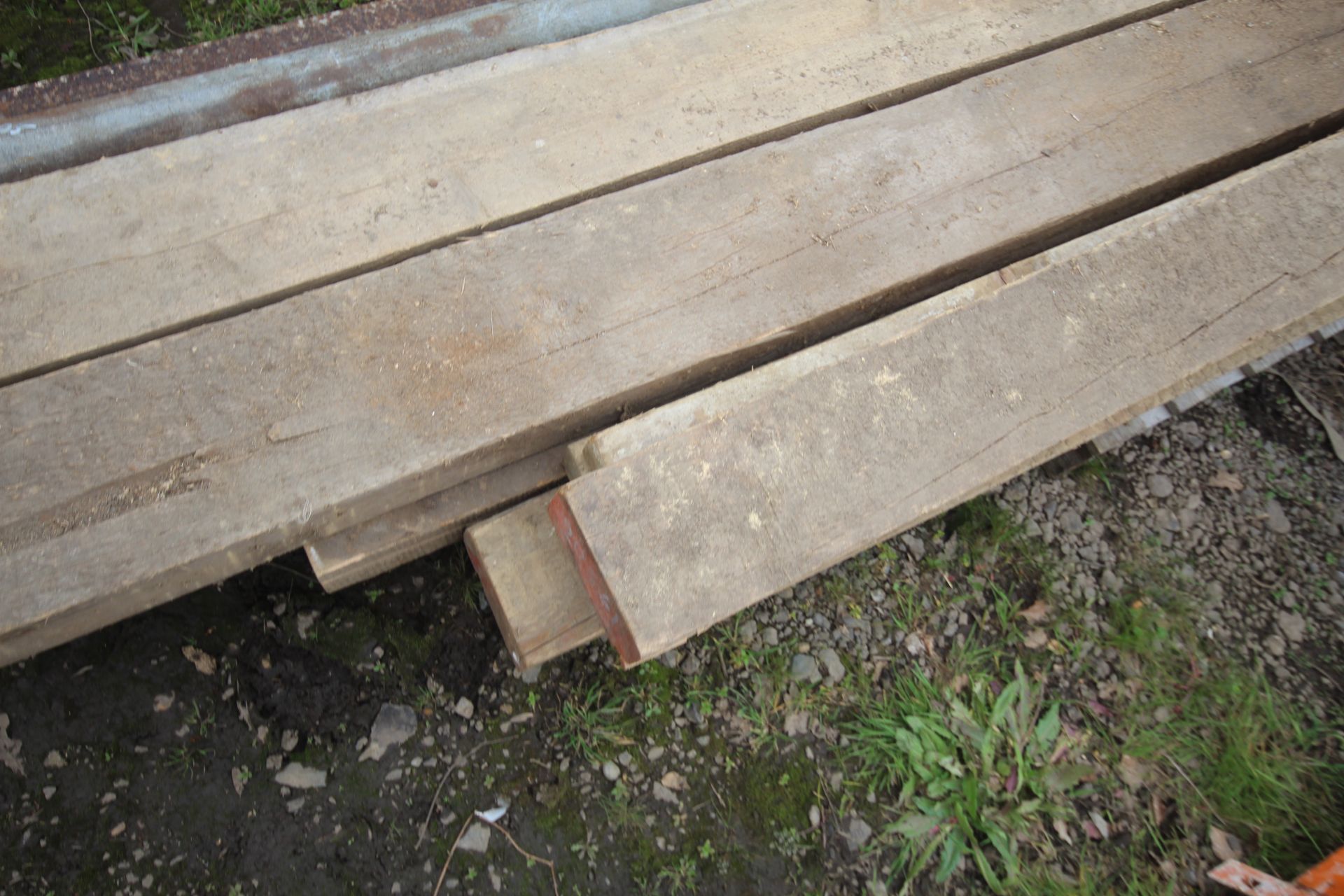 Quantity of large timber. V - Image 2 of 4