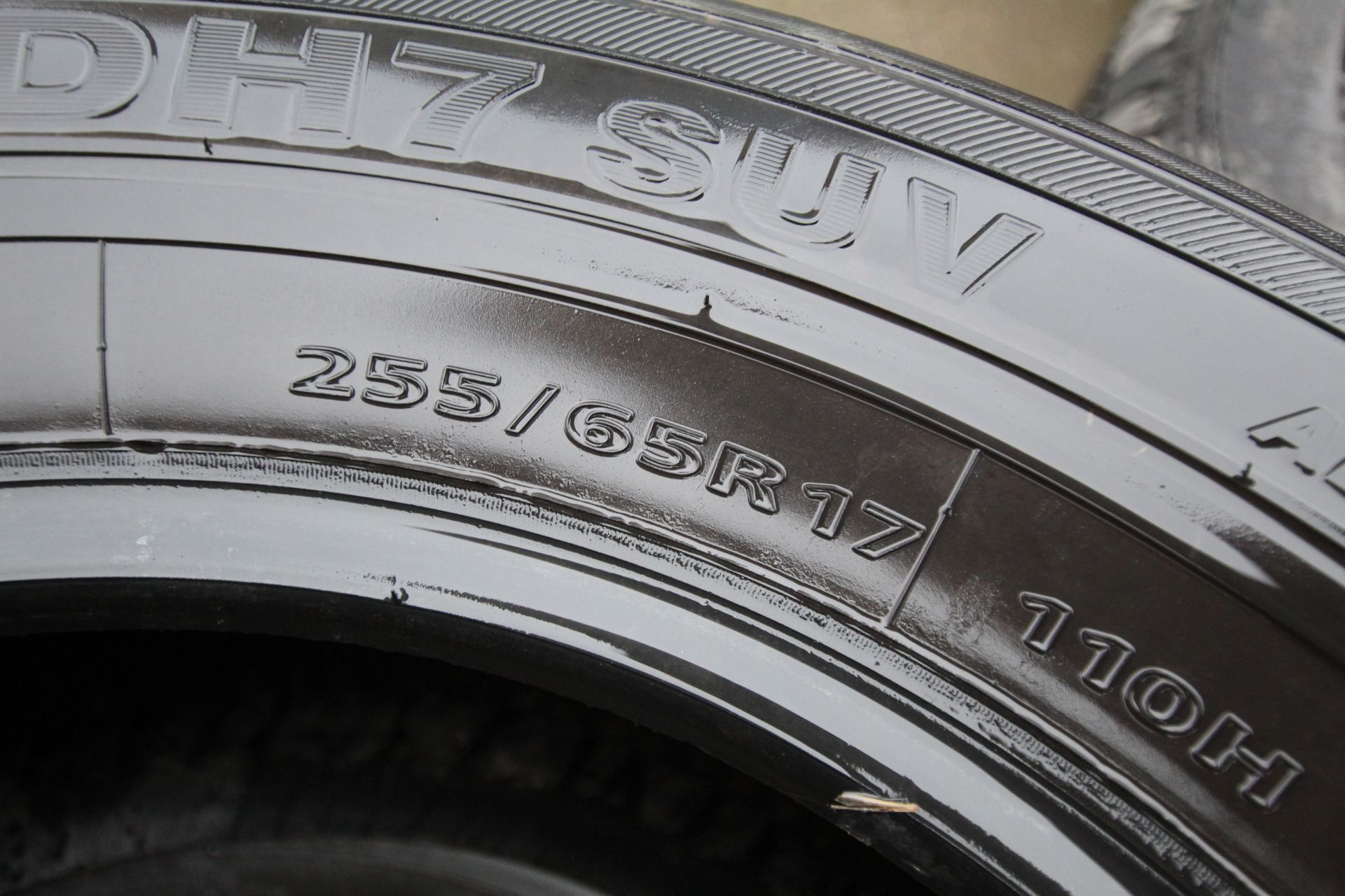 Pair of 255/65R17 tyres. - Image 2 of 4