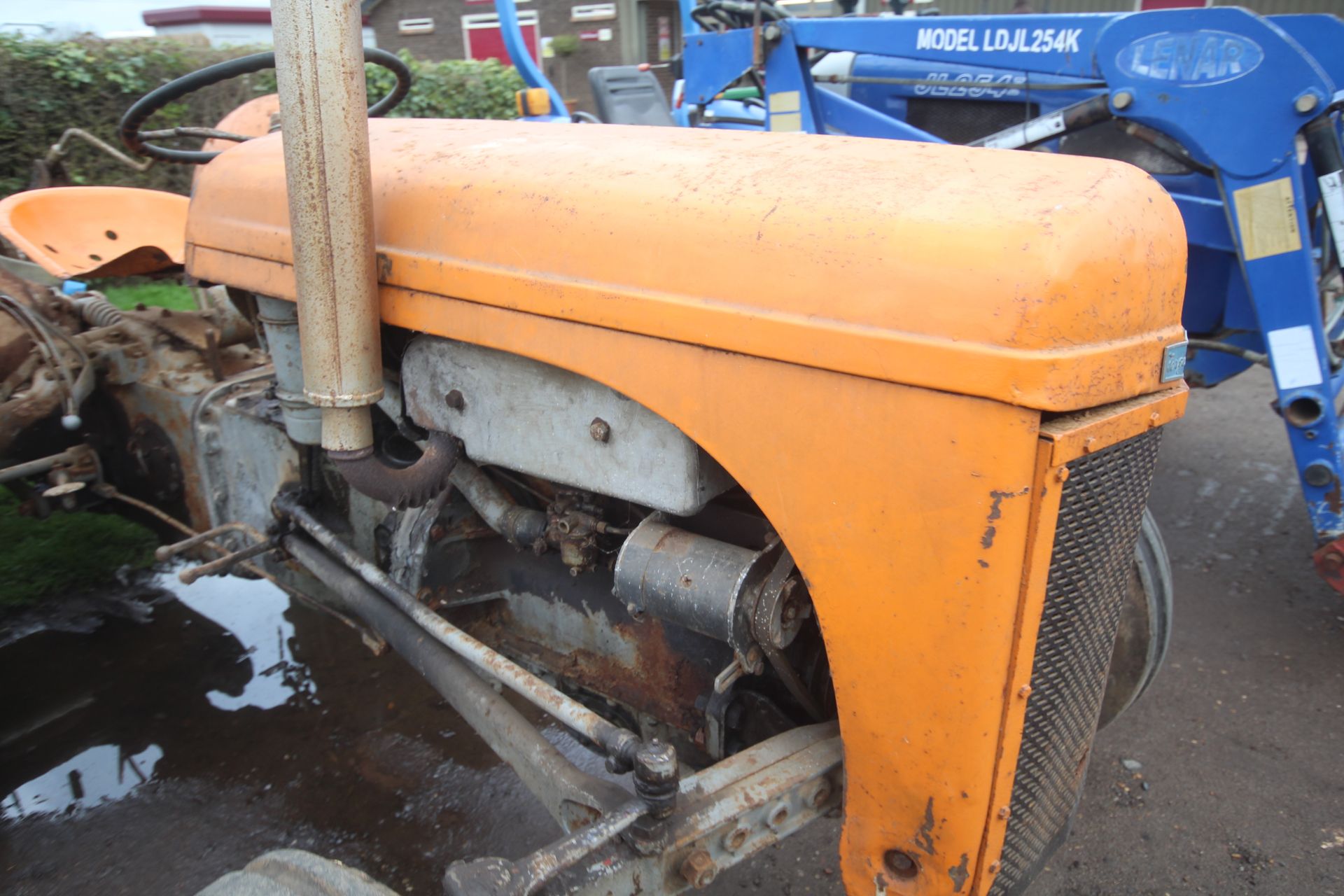 Ferguson TEA 20 Petrol/ TVO 2WD tractor. Registration MVF 85 (buff log book). 1951. Fitted with - Bild 6 aus 26