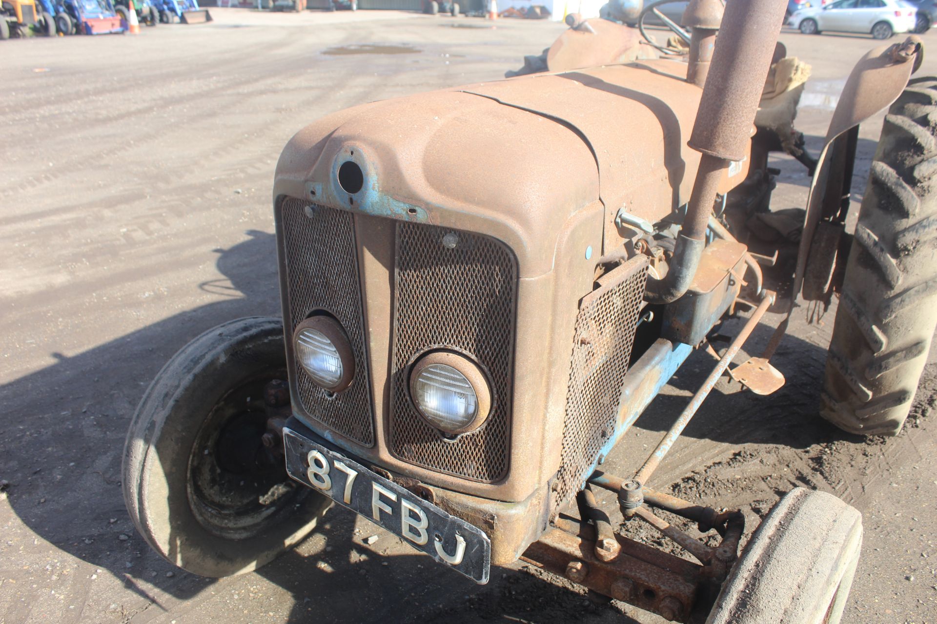 Fordson Major 2WD tractor. Registration 340 DAH. Date of first registration 08/07/1963. Serial - Image 5 of 39