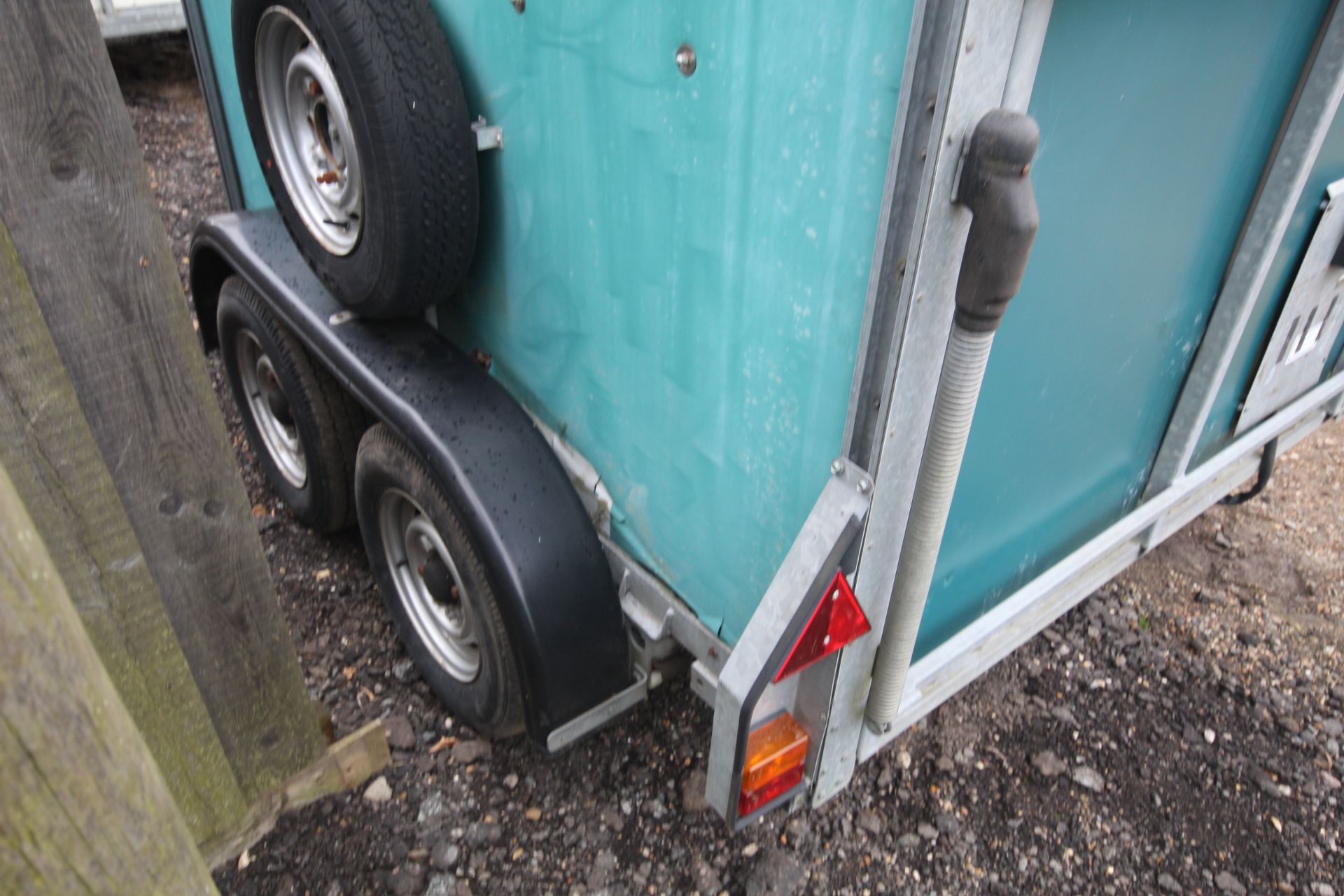 Ifor Williams 505 two horse twin axle horsebox. Recent new floor fitted by main dealer. - Bild 20 aus 44