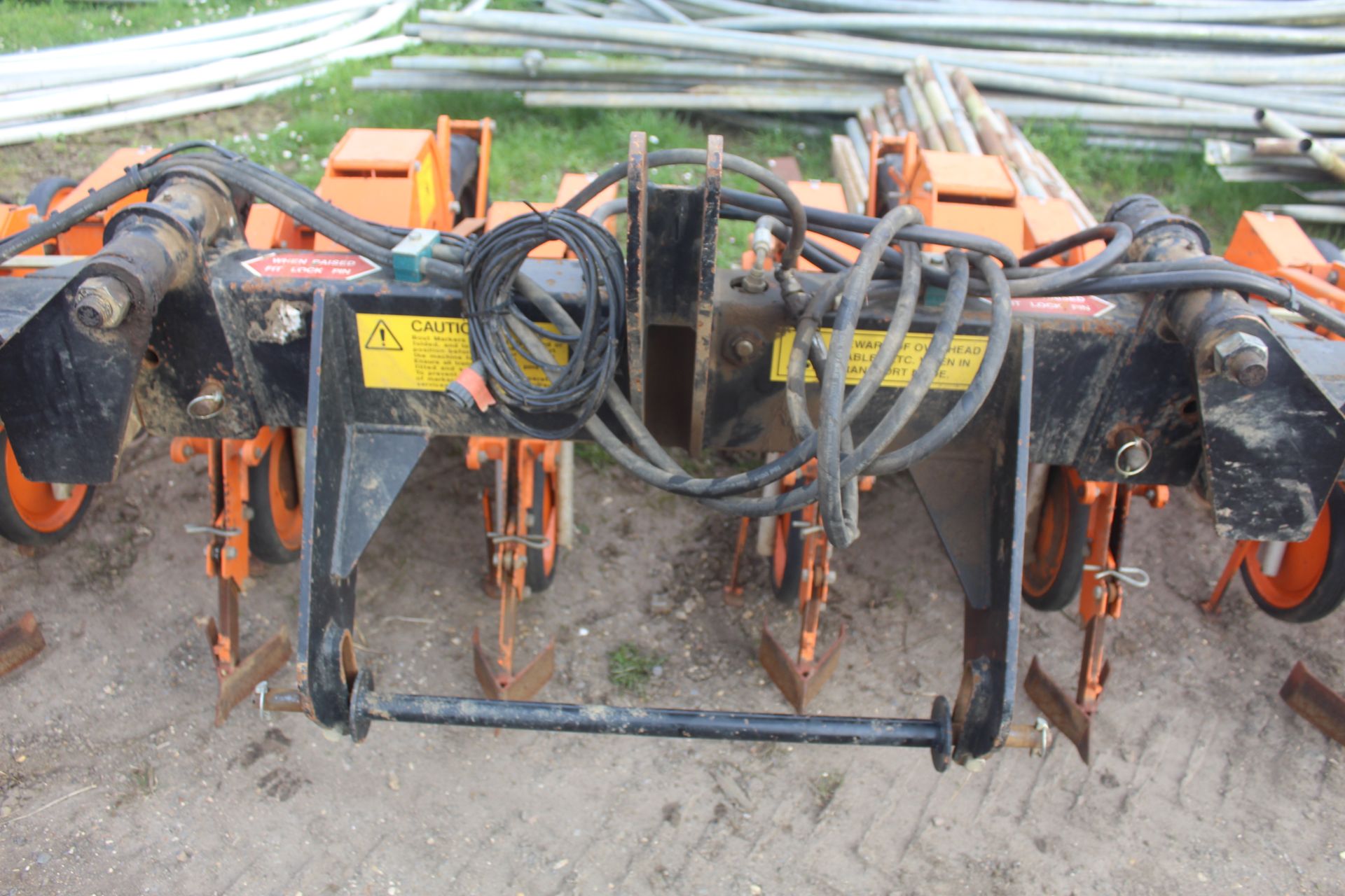 Stanhay Rallye 592 hdraulic folding 12 row beet drill. With bout markers. V - Image 4 of 28