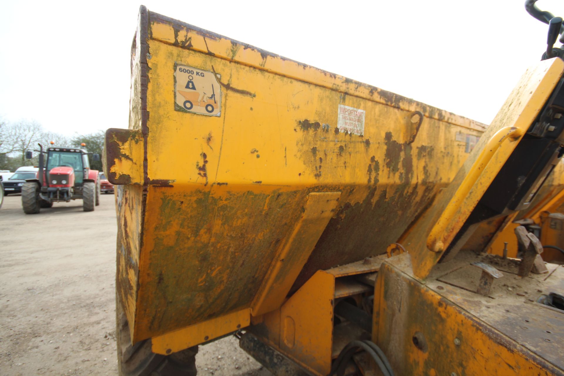 Thwaites 6T 4WD dumper. 2007. 4,971 hours. Serial number SLCM565ZZ706B4658. 405/70-20 wheels and - Image 19 of 35