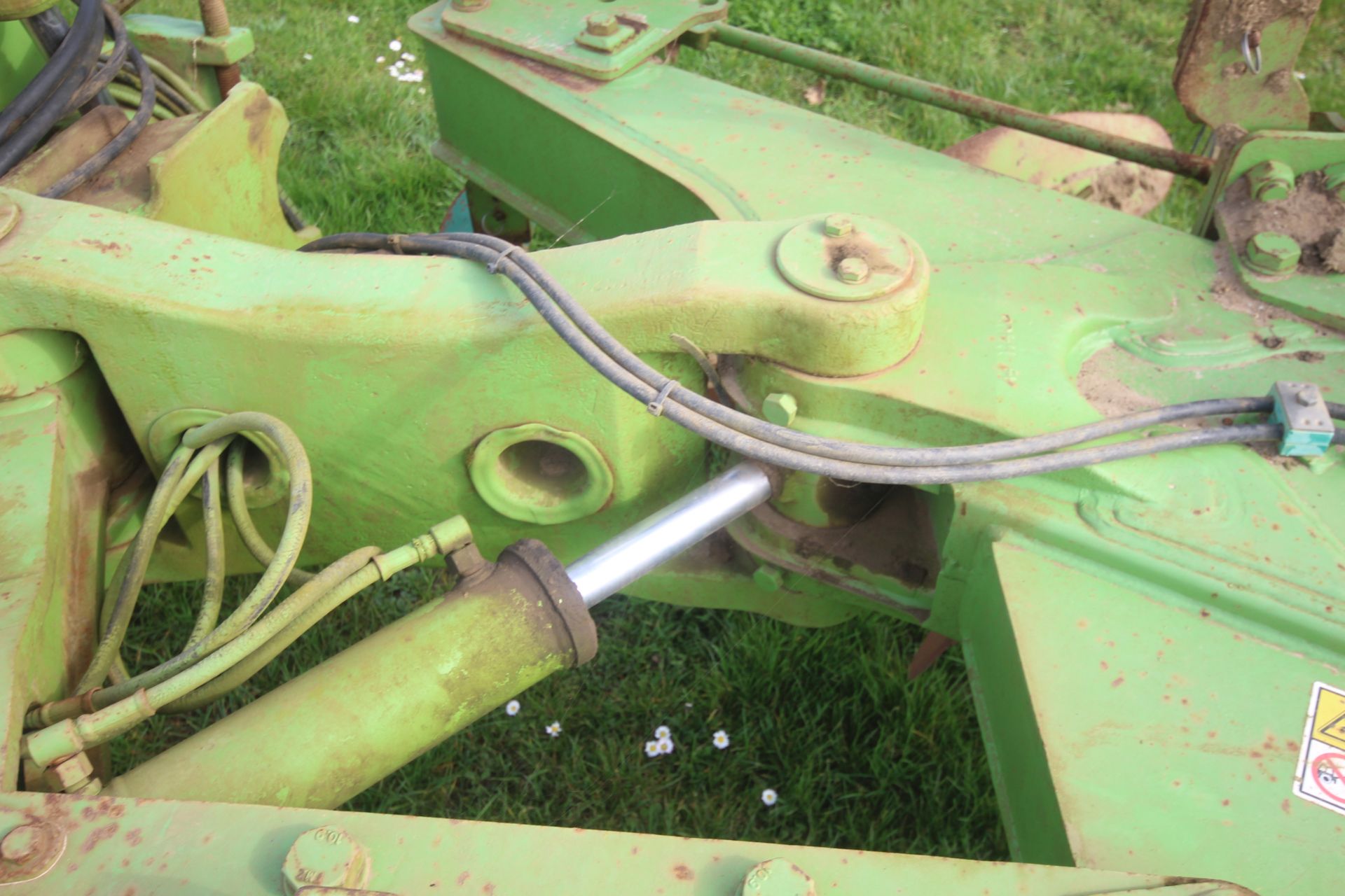 Dowdeswell 140 MA 5+1F reversible plough. With hydraulic press arm. Refurbished by Agri-Hire 2019. - Image 23 of 25