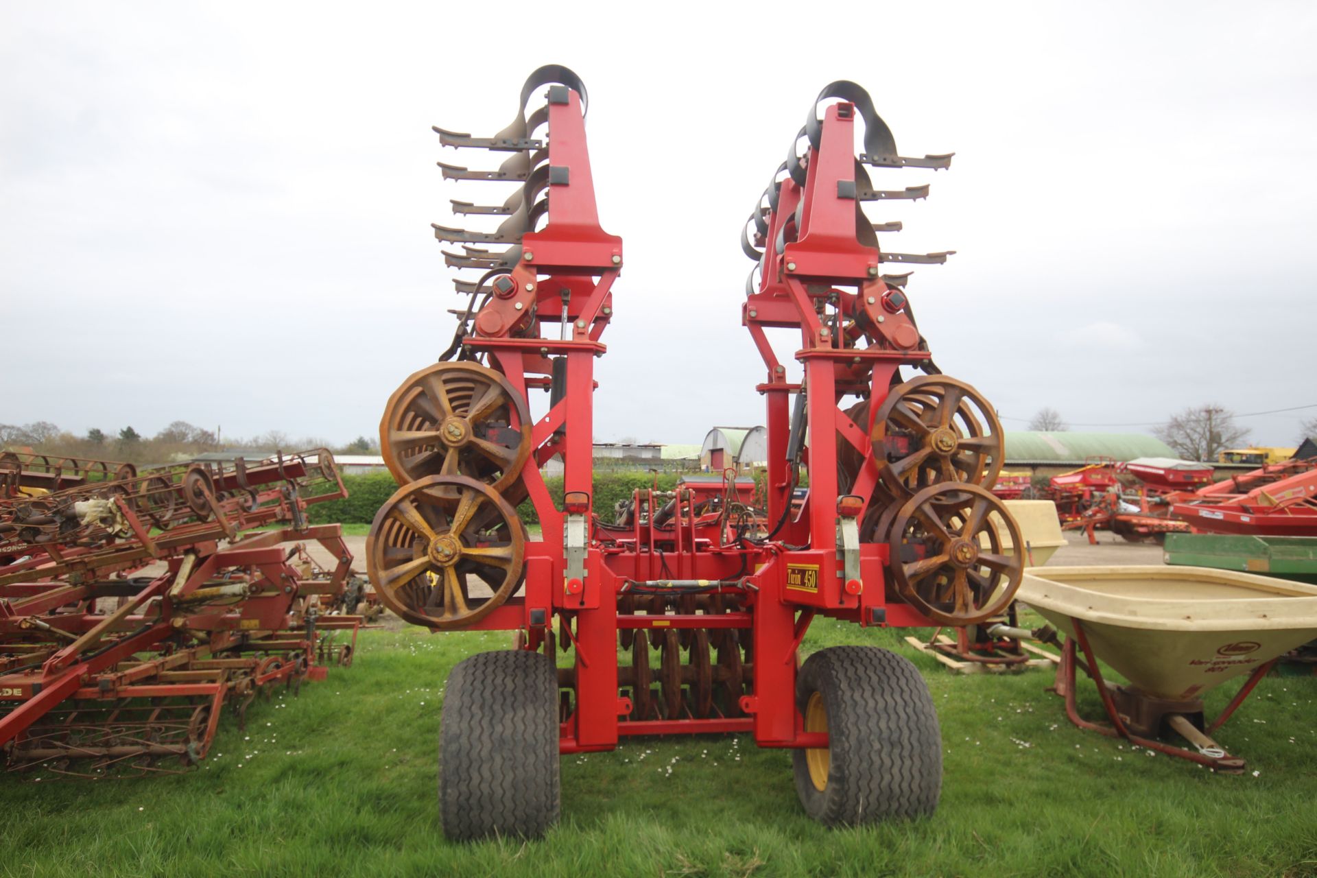 Vaderstad 4.5m Rexius Twin 450. With sprung legs, levelling paddles and double cast iron rings. - Bild 34 aus 48