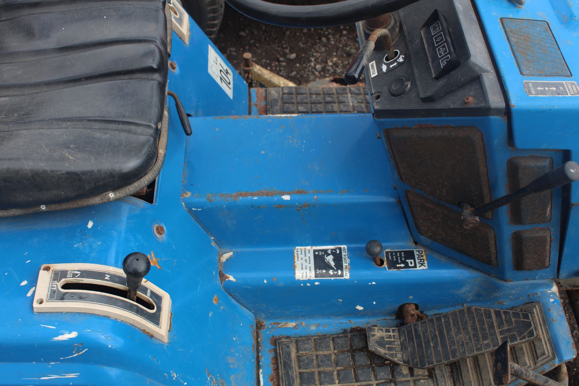 Ford LGT14D diesel hydrostatic ride-on mower. Key held. - Image 11 of 21