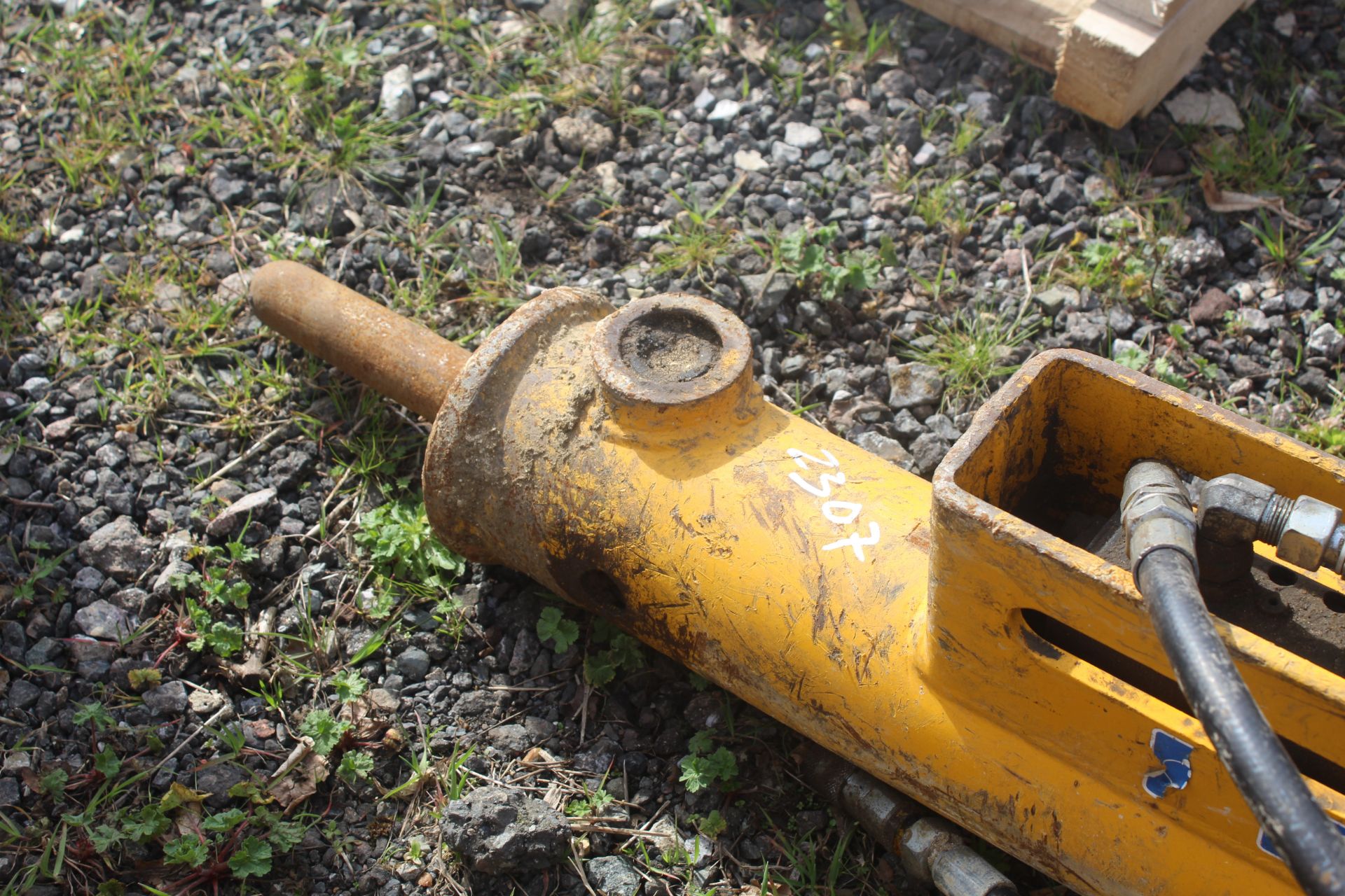 Arrow Head R45 breaker. For sale on behalf of the Directors, pending liquidation. V - Image 6 of 6