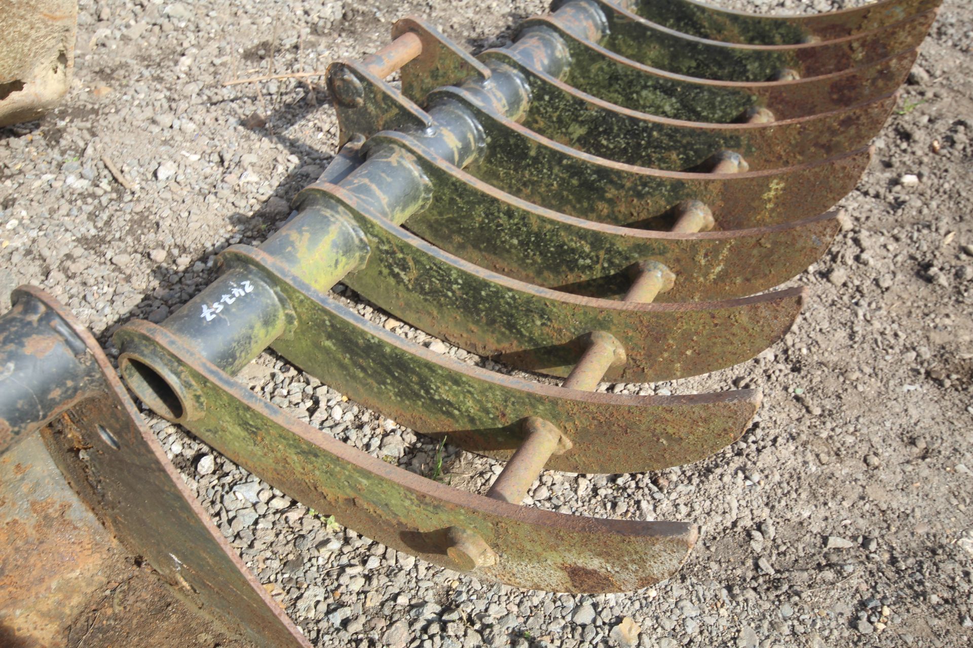 Landscape rake for 1.7T - 1.9T excavator. - Image 2 of 3