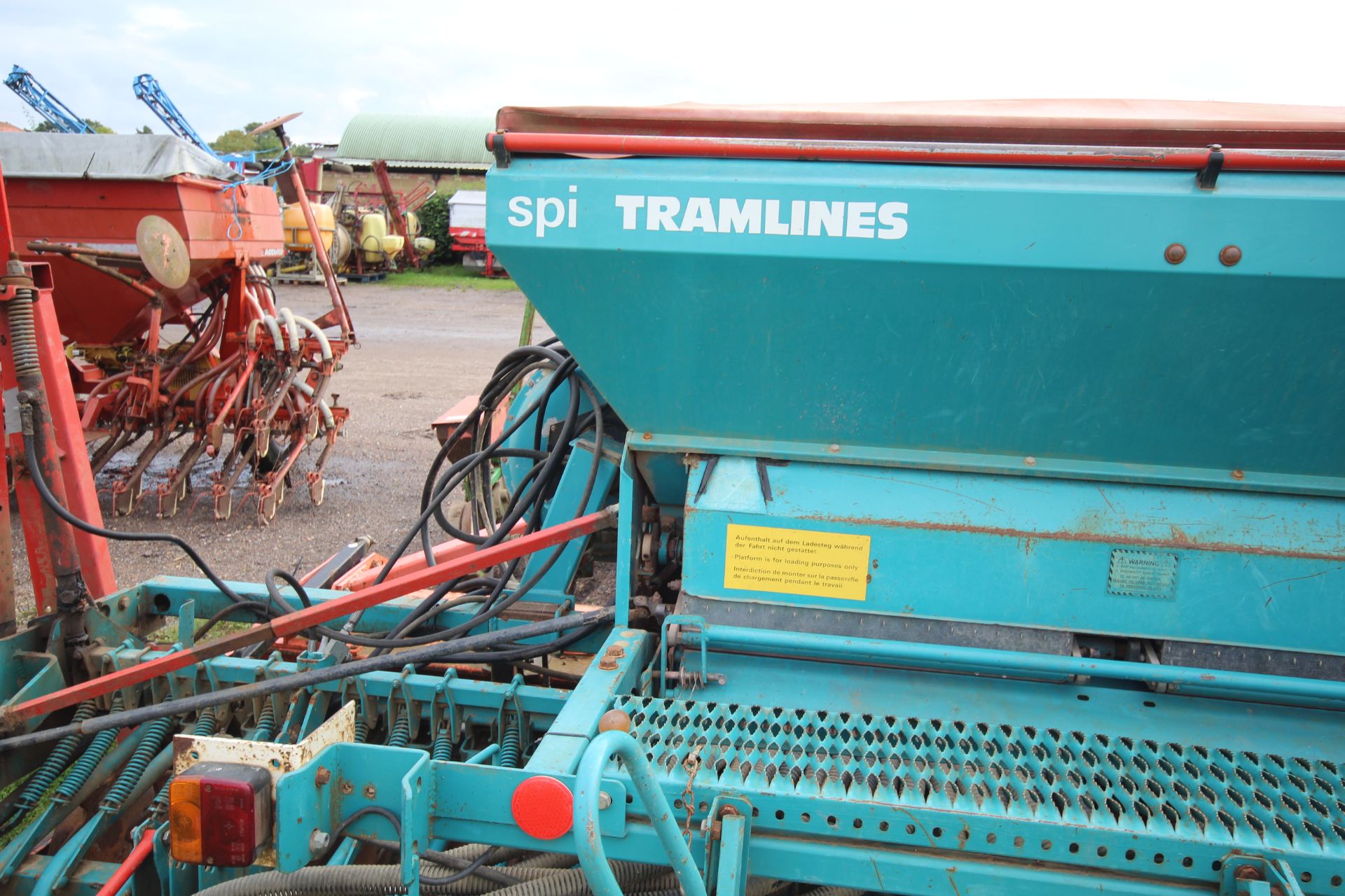 Maschio/ Sulky drill 4m combination. Comprising Maschio DM4000 power harrow coupled to Sulky SPI - Image 21 of 37