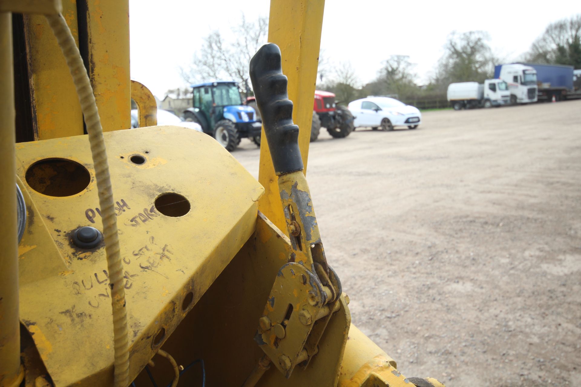 Bonser 2WD diesel forklift. Manual held. V - Image 27 of 33