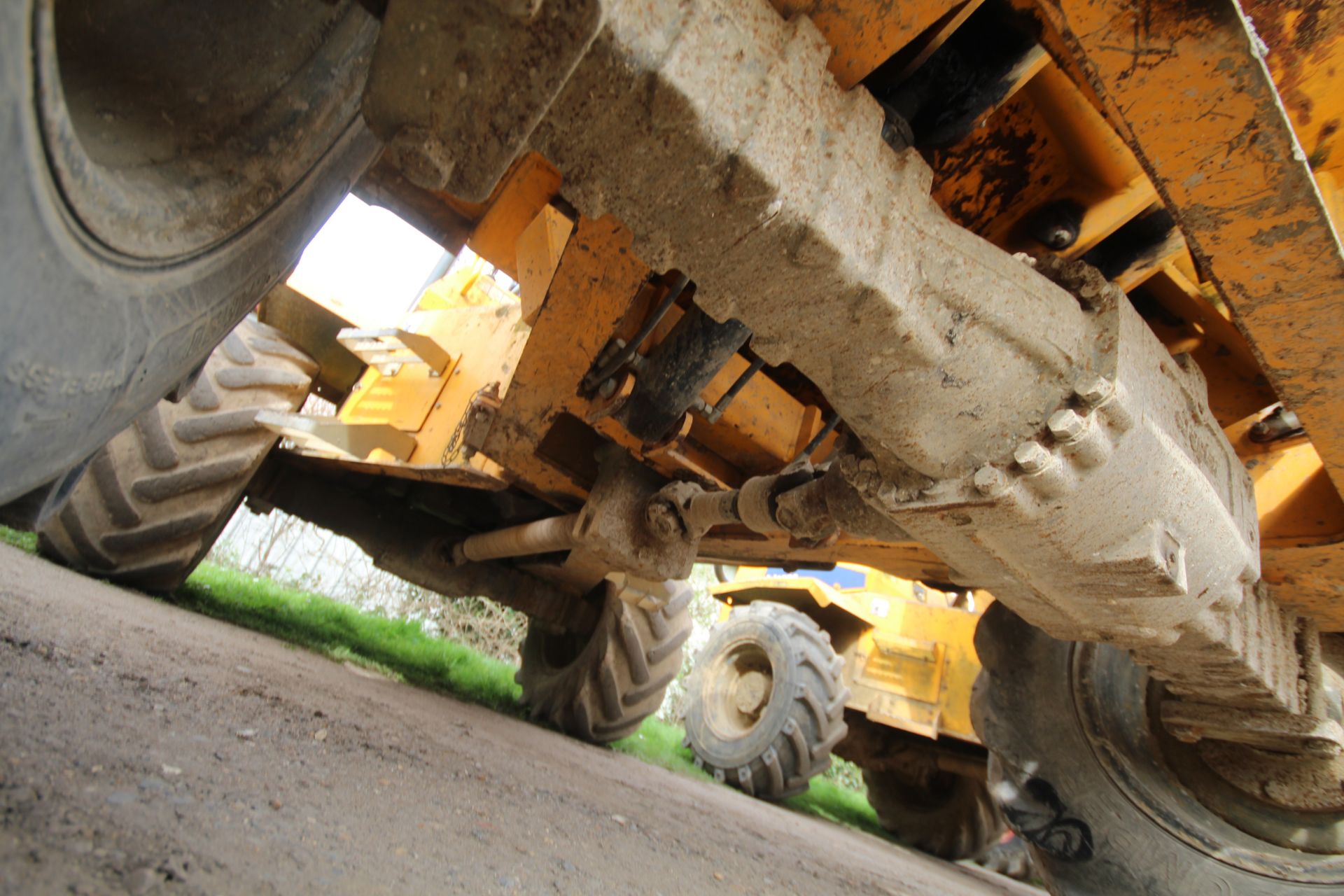 Thwaites 6T 4WD dumper. 2009. Hours TBC. Serial number SLCM565ZZ90887177. 405/70-20 wheels and - Image 33 of 35