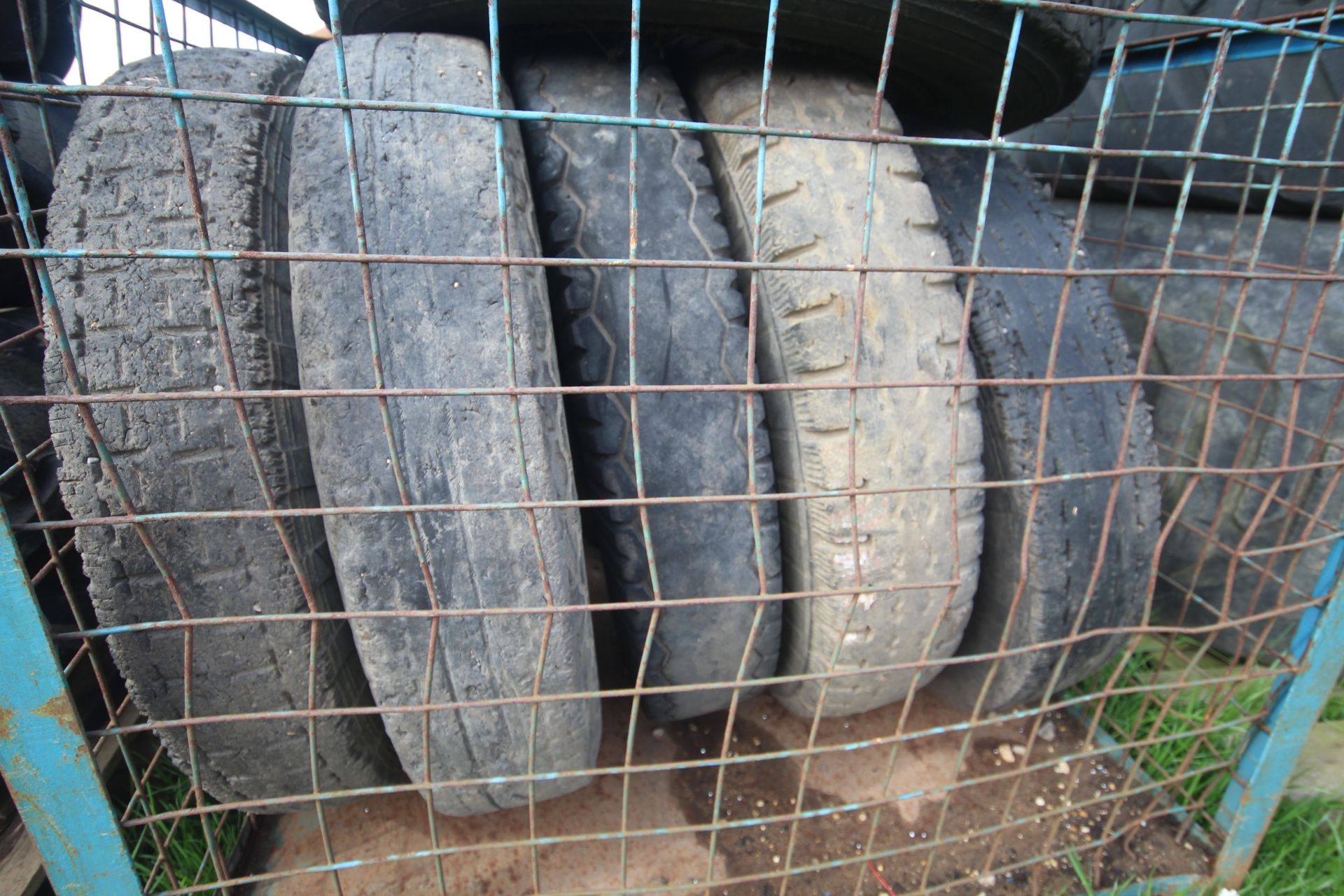 Various wheels and tyres. (4) - Image 5 of 5