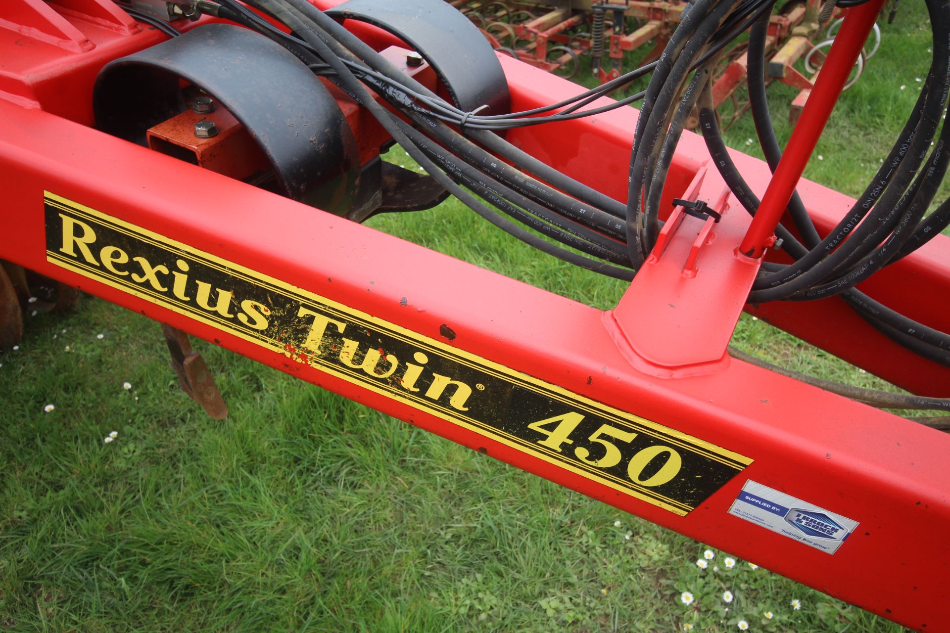 Vaderstad 4.5m Rexius Twin 450. With sprung legs, levelling paddles and double cast iron rings. - Image 5 of 48