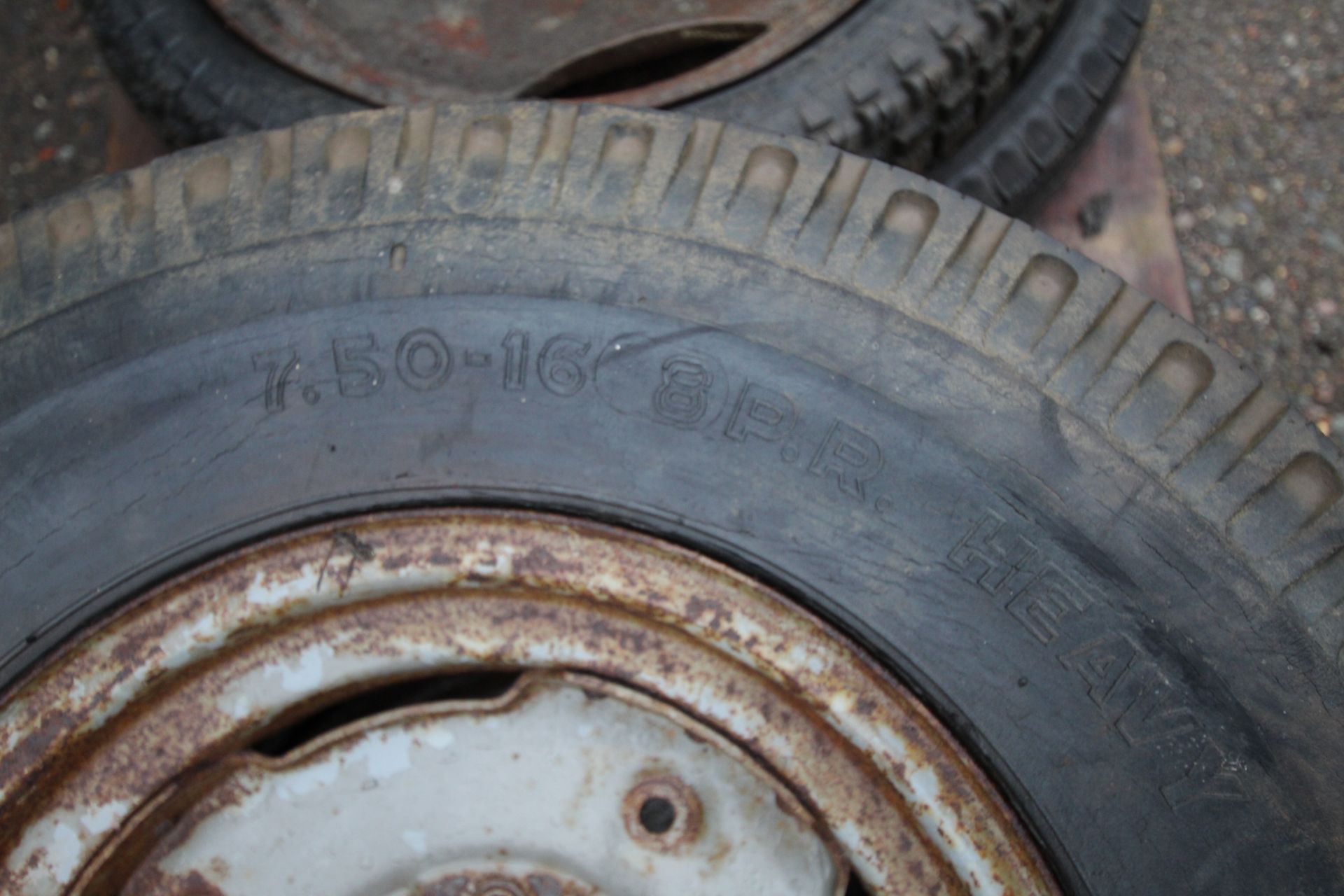 Pair of Ferguson trailer wheels and tyres. V - Image 2 of 4