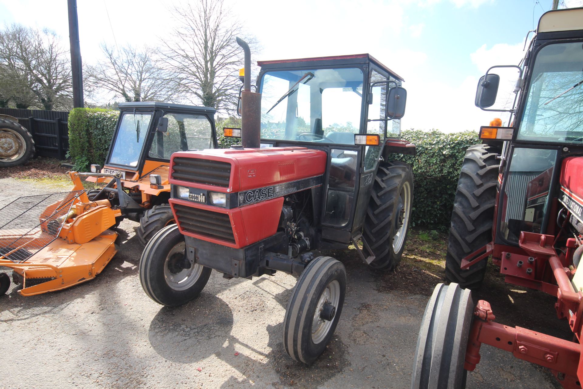 Case International 485 2WD tractor. Registration D404 APV. Date of first registration 27/10/1986. - Image 4 of 57