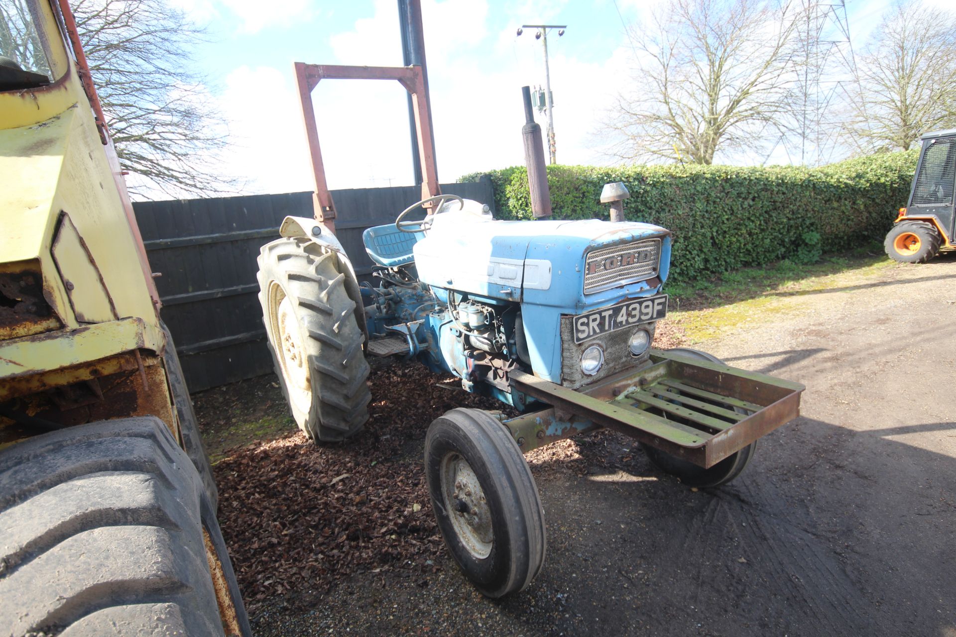 Ford 4000 Pre-Force 2WD tractor. Registration SRT 439F (expired). 13.6R36 rear wheels and tyres @