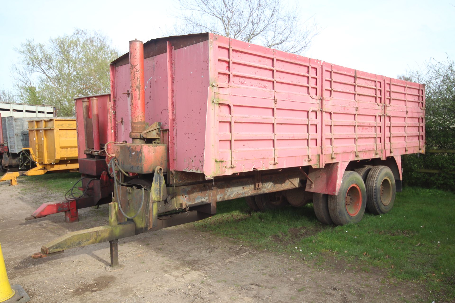 18T twin axle lorry conversion tipping trailer. With aluminium body. V