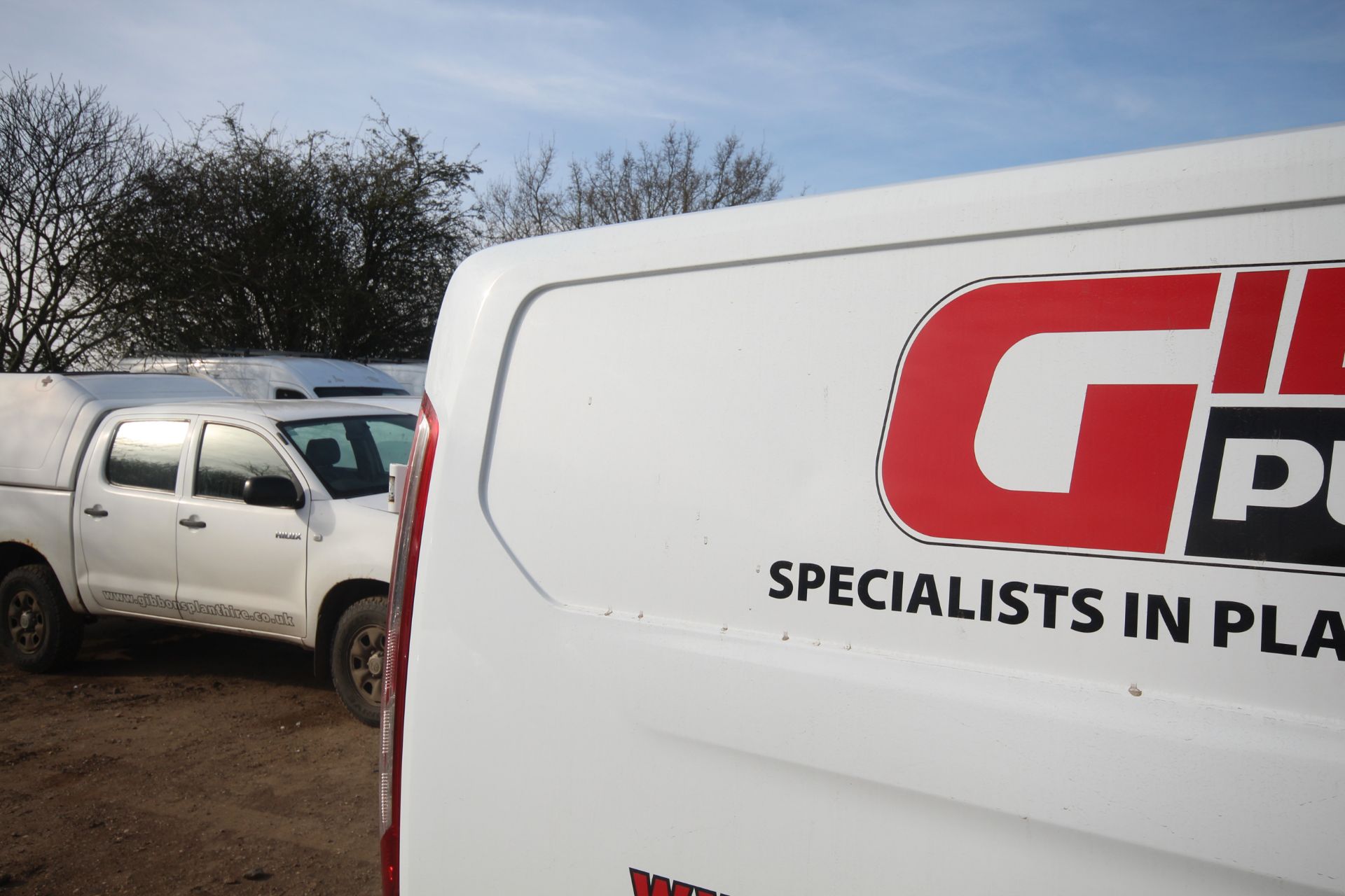 Ford Transit Custom 290 2L diesel manual van. Registration YE17 YYX. Date of first registration 31/ - Image 14 of 56