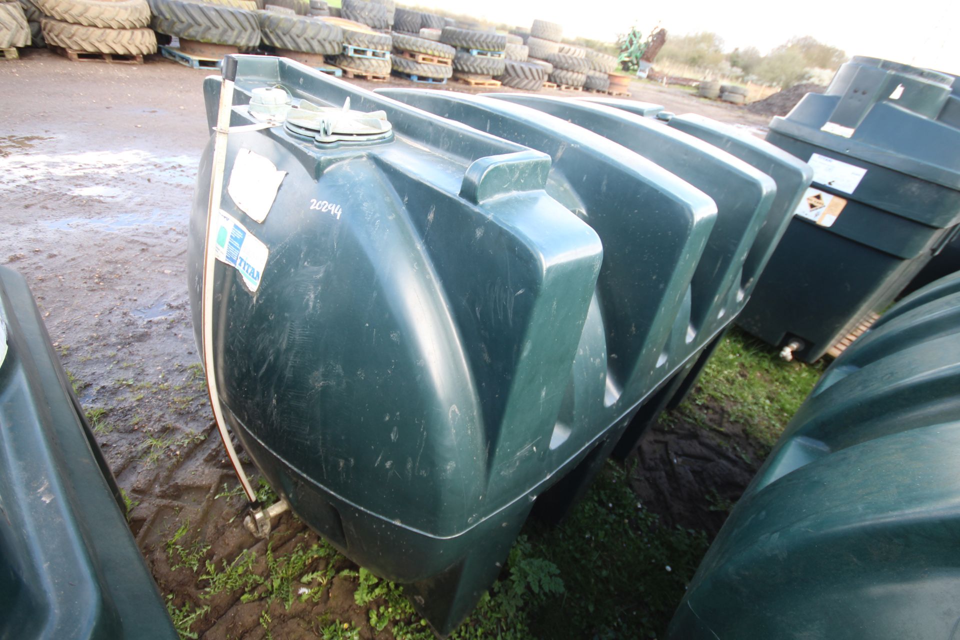 2,500L oil tank. V - Image 2 of 5