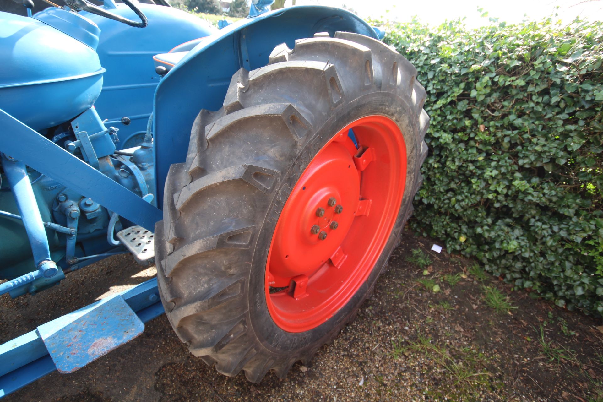 Fordson Power Major 2WD tractor. Registration 708 GUR (no paperwork). 12.4-36 rear wheels and - Image 19 of 54